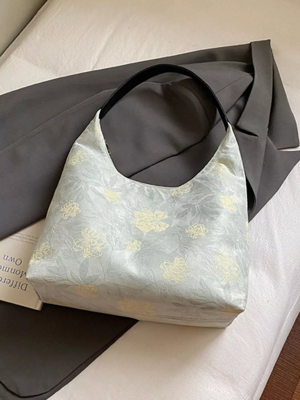 Floral Pattern Hobo Shoulder Bag