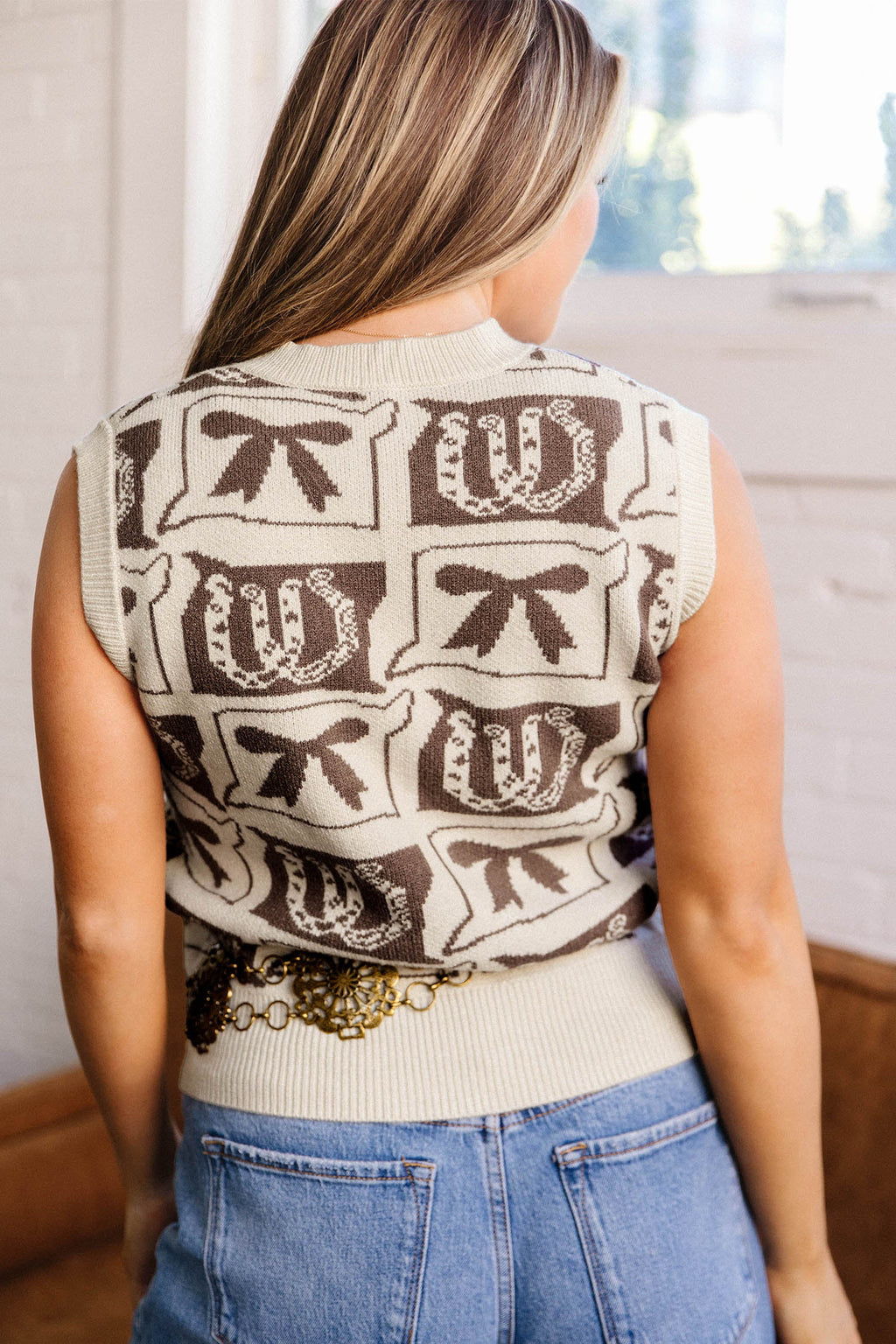 Brown Western Horseshoe Bow Printed V Neck Loose Sweater Vest