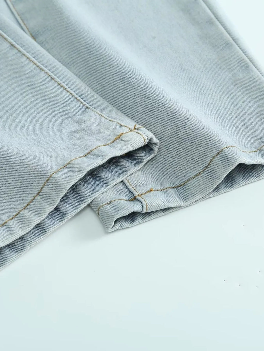 Men's Distressed Wash Jeans