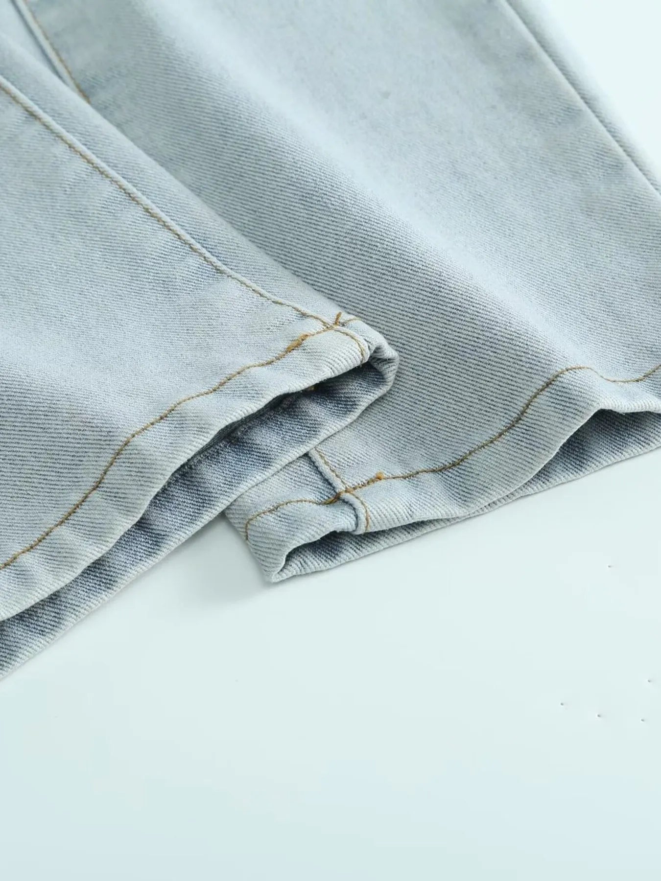 Men's Distressed Wash Jeans