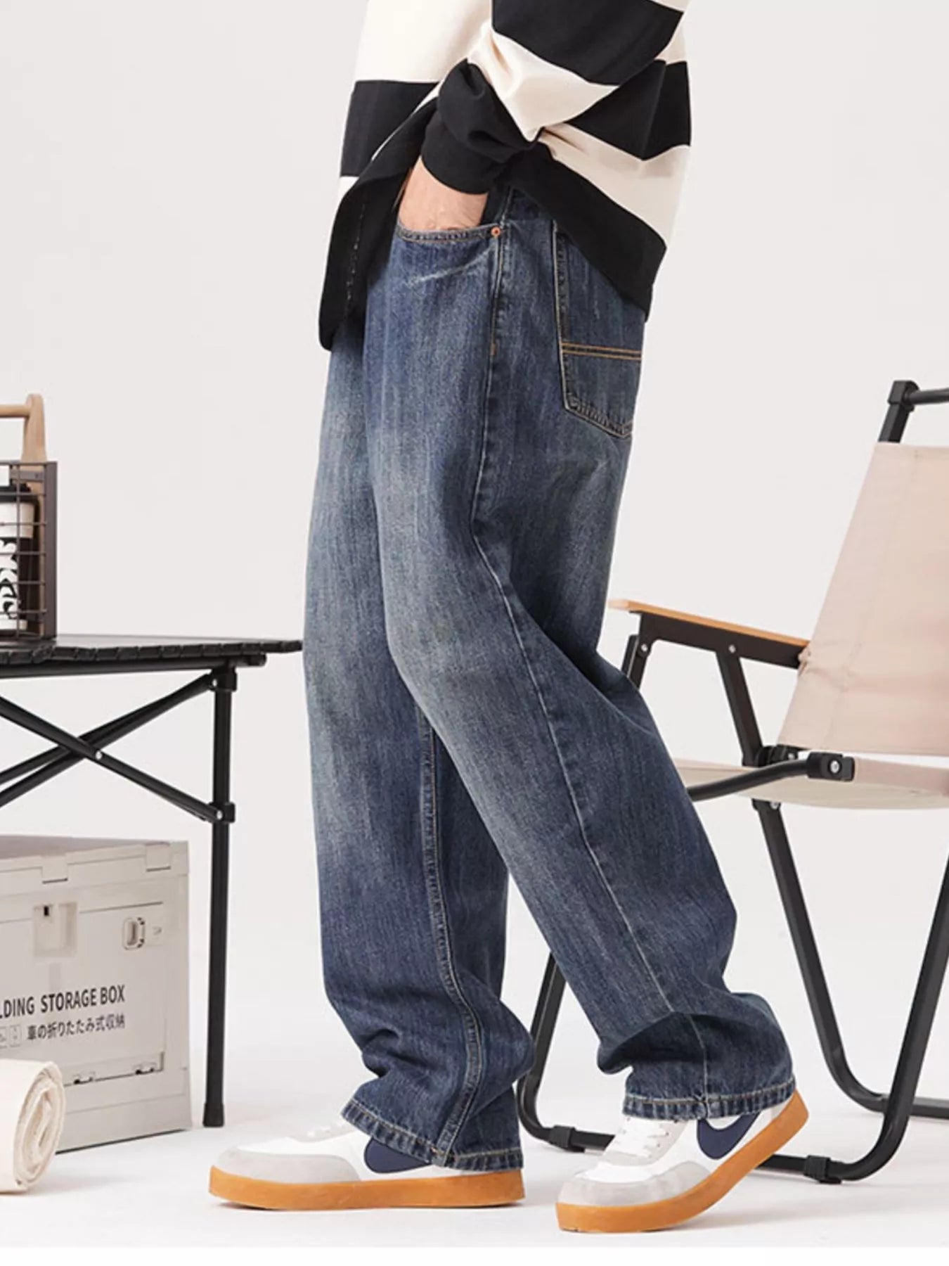 Men's Vintage Wash Loose Fit Jeans
