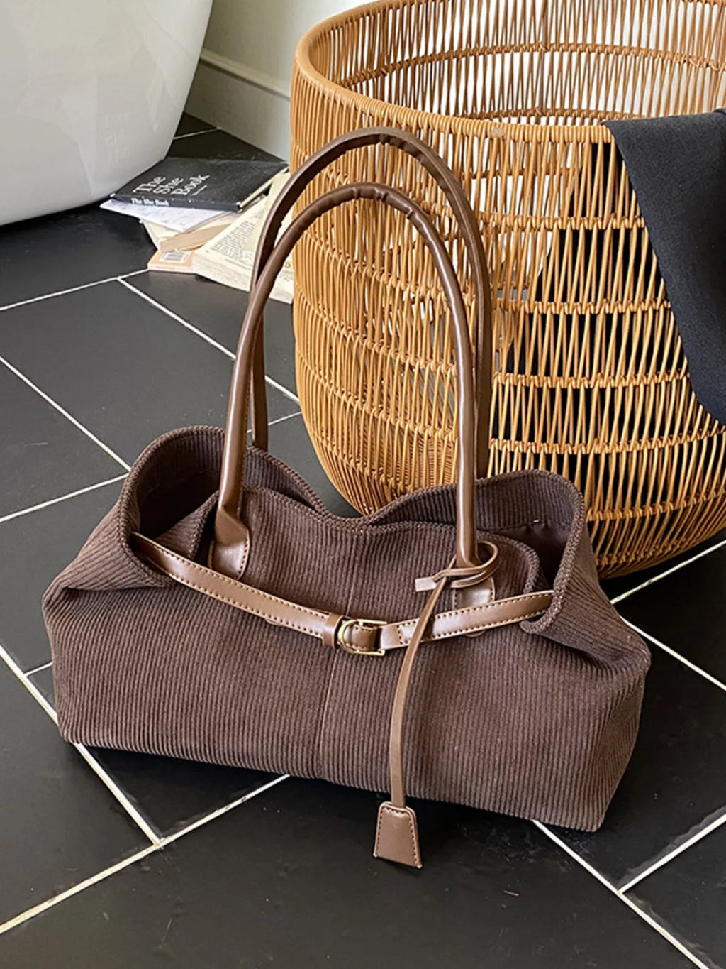 Buckle Decor Shoulder Bag