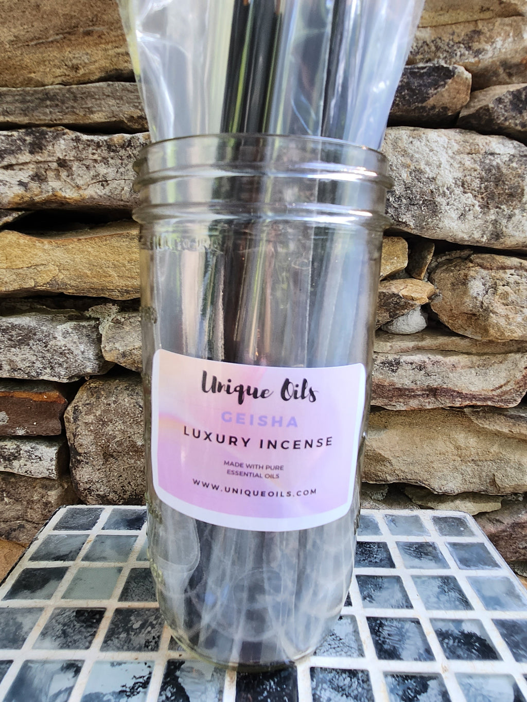 Unique Oils Luxury Incense - Geisha (pack of 10)