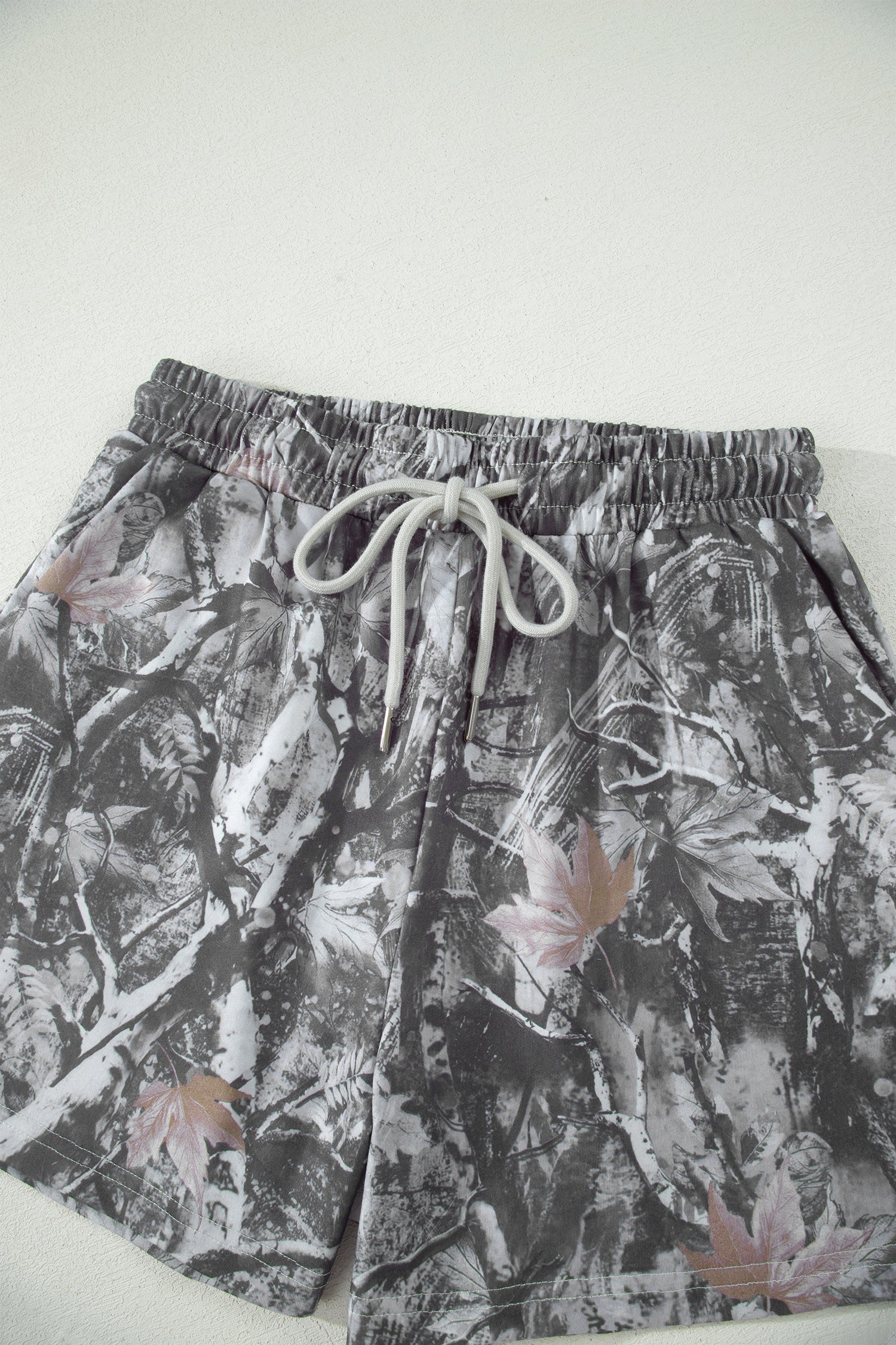 Gray Abstract Maple Leaf Printed Tie Elastic Waist Shorts