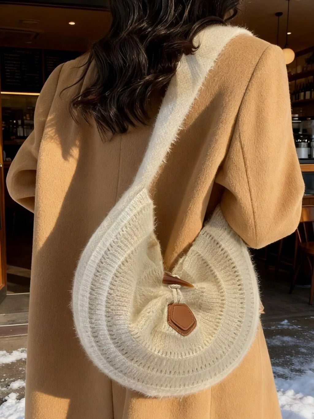 Lightweight Knitted Shoulder Bag