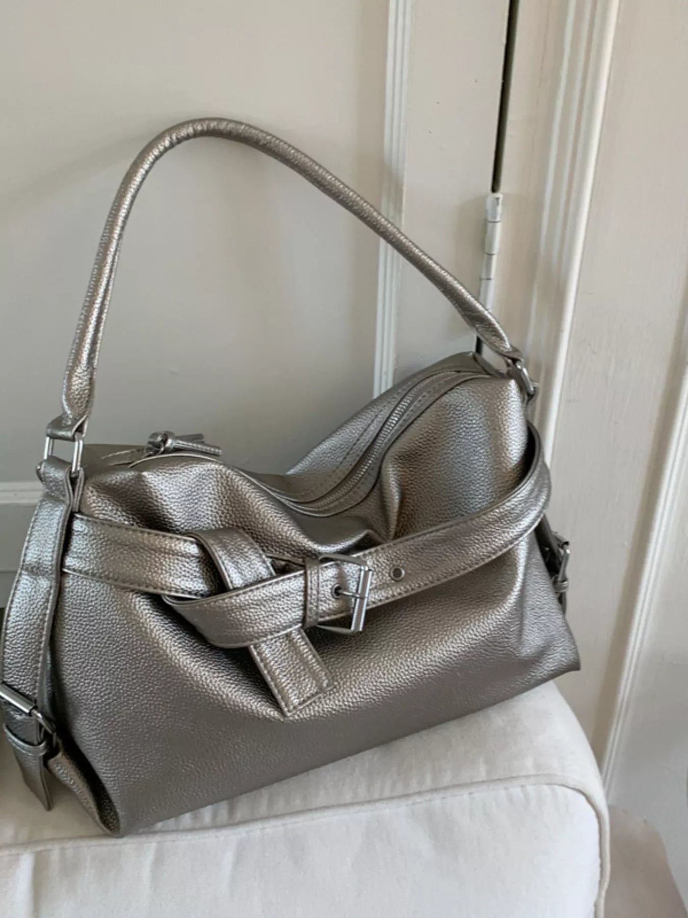Decor Buckle Leather Shoulder Bag