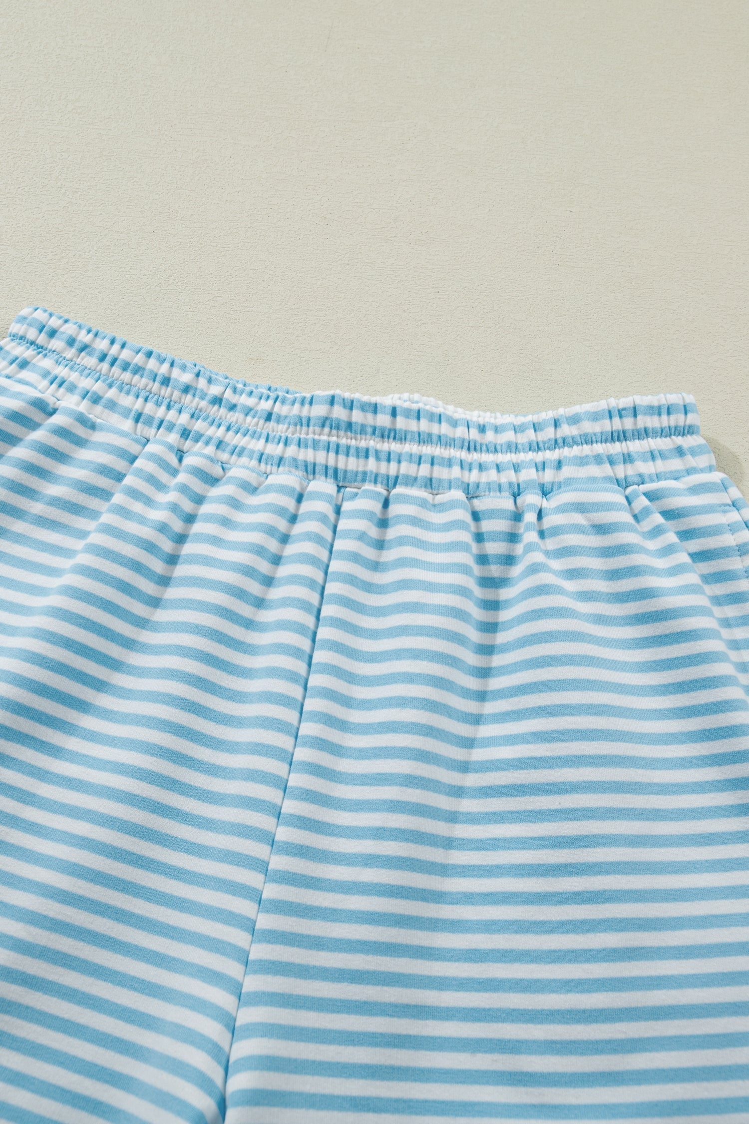 Sky Blue Stripe Cuffed Sleeve Contrast Mock Neck Tee Casual 2pcs Short Set