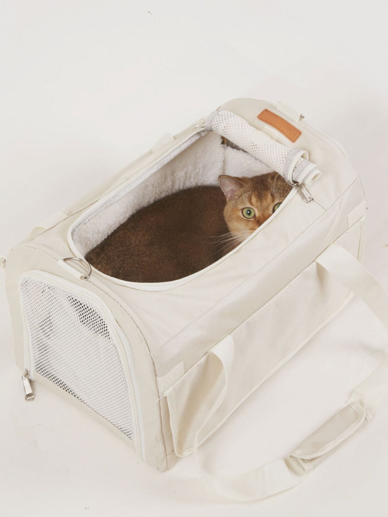Comfortable & Breathable Pet Carrier Bag