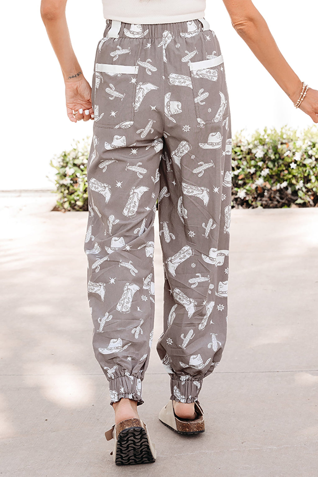 Khaki Western Cactus Cowgirl Hat Boot Printed Vintage Drawstring Jogger Pants