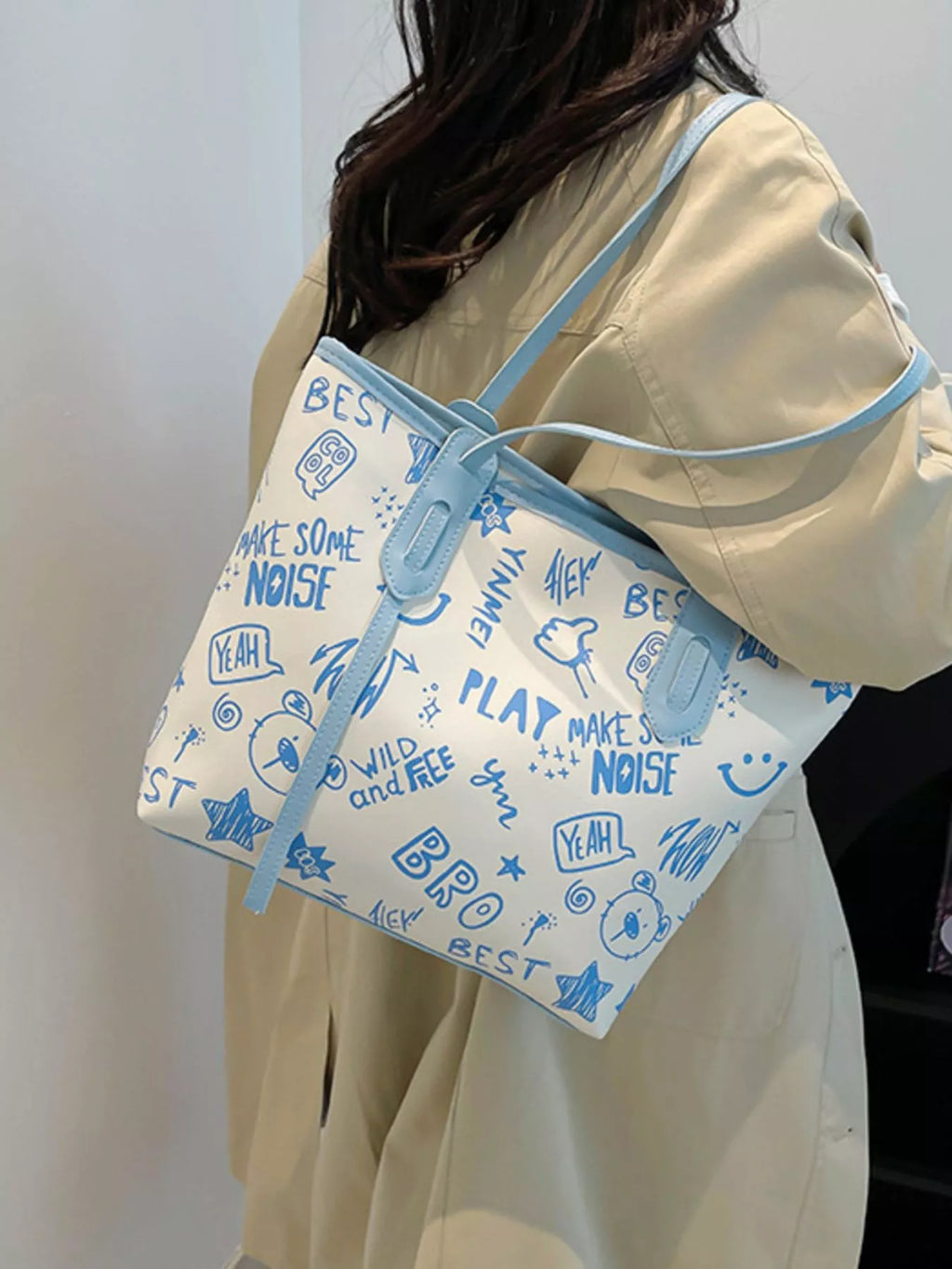 Graffiti Print Casual Tote Bag