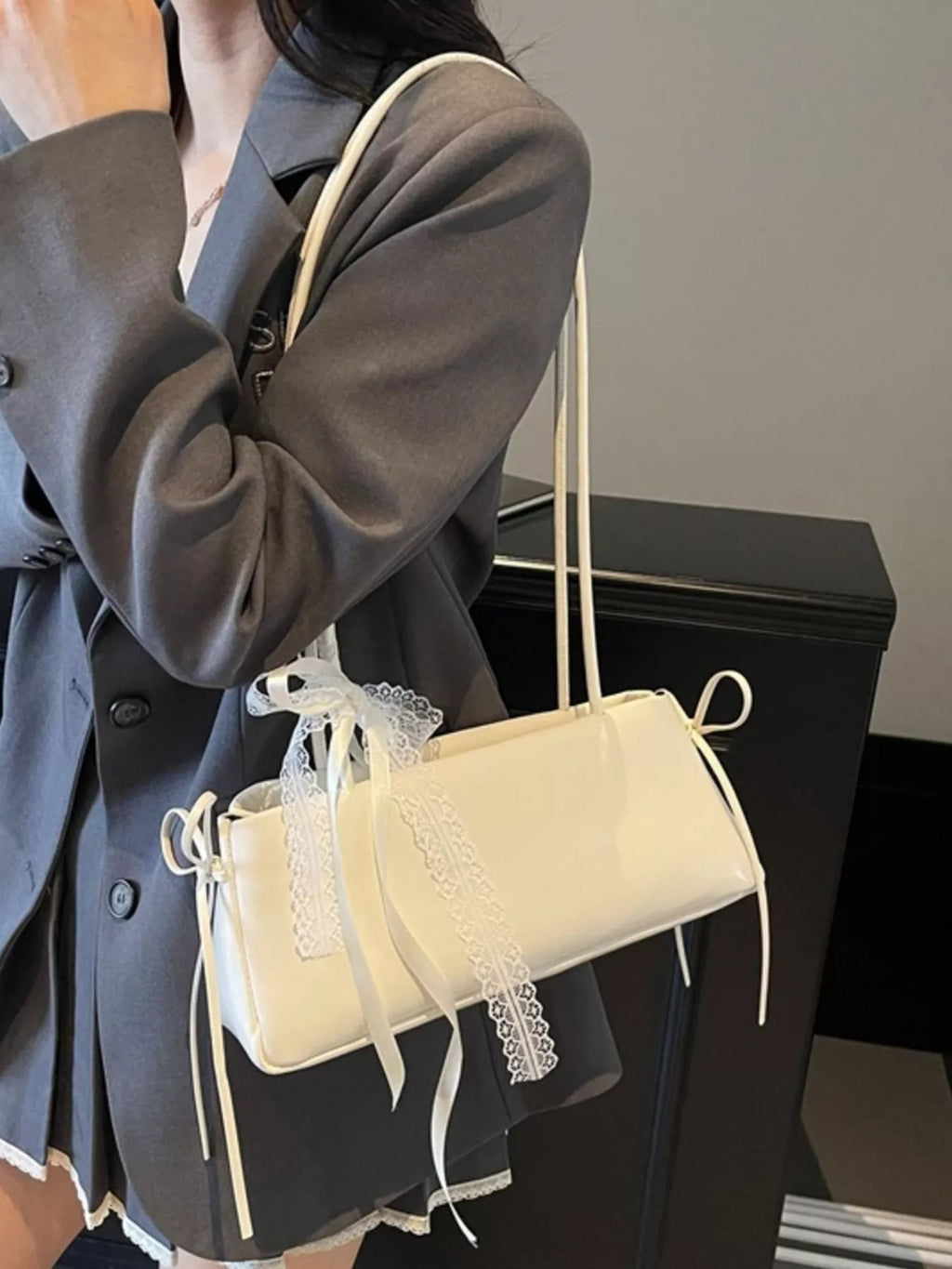 Lace Decor Shoulder Bag