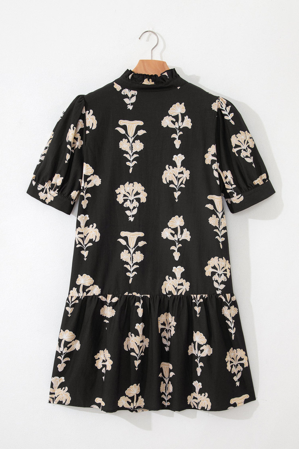 Black Frilled V Neck Puff Short Sleeve Floral Mini Dress