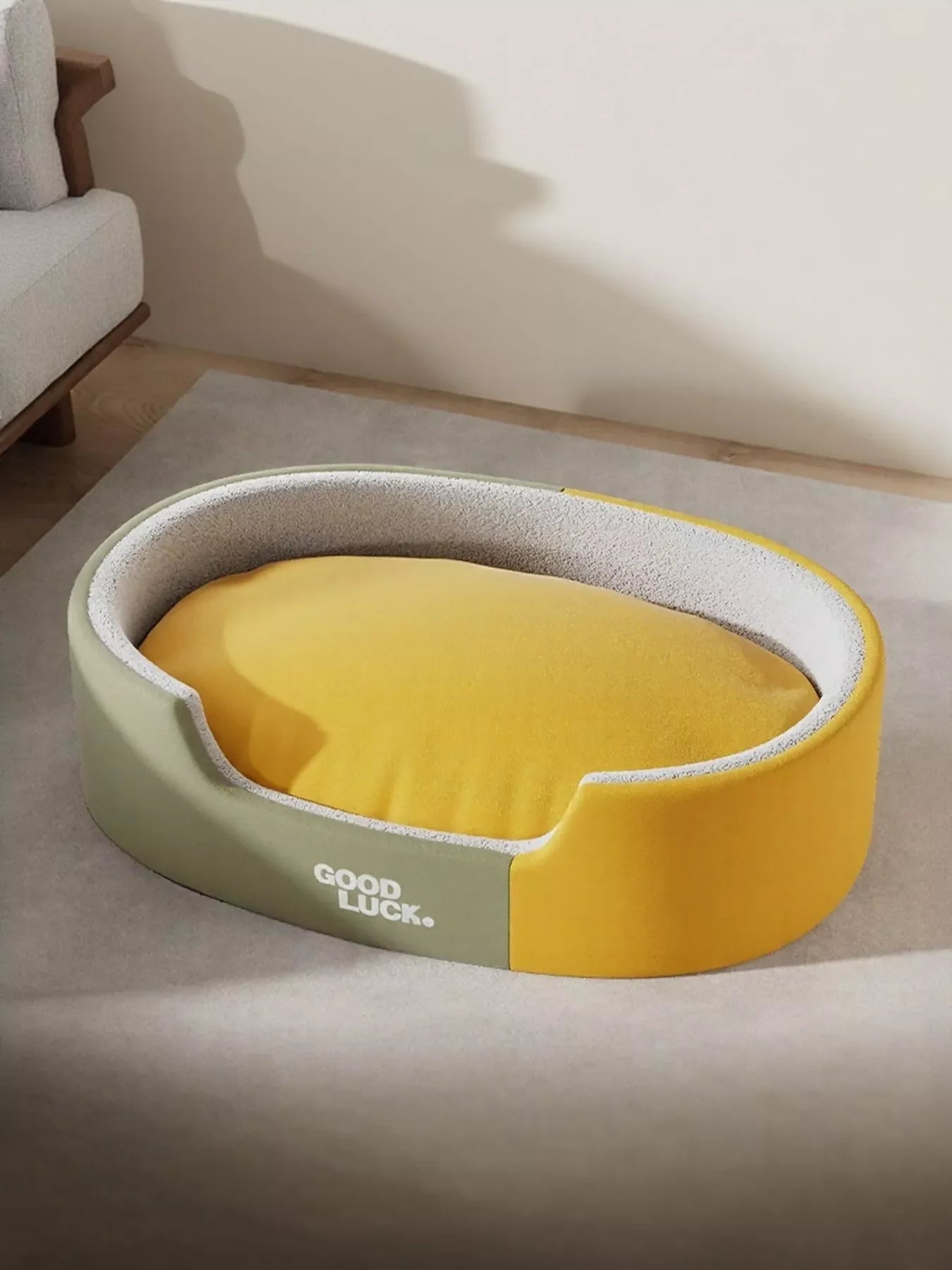 Thickened Oval Two-Tone Plush Pet Nest