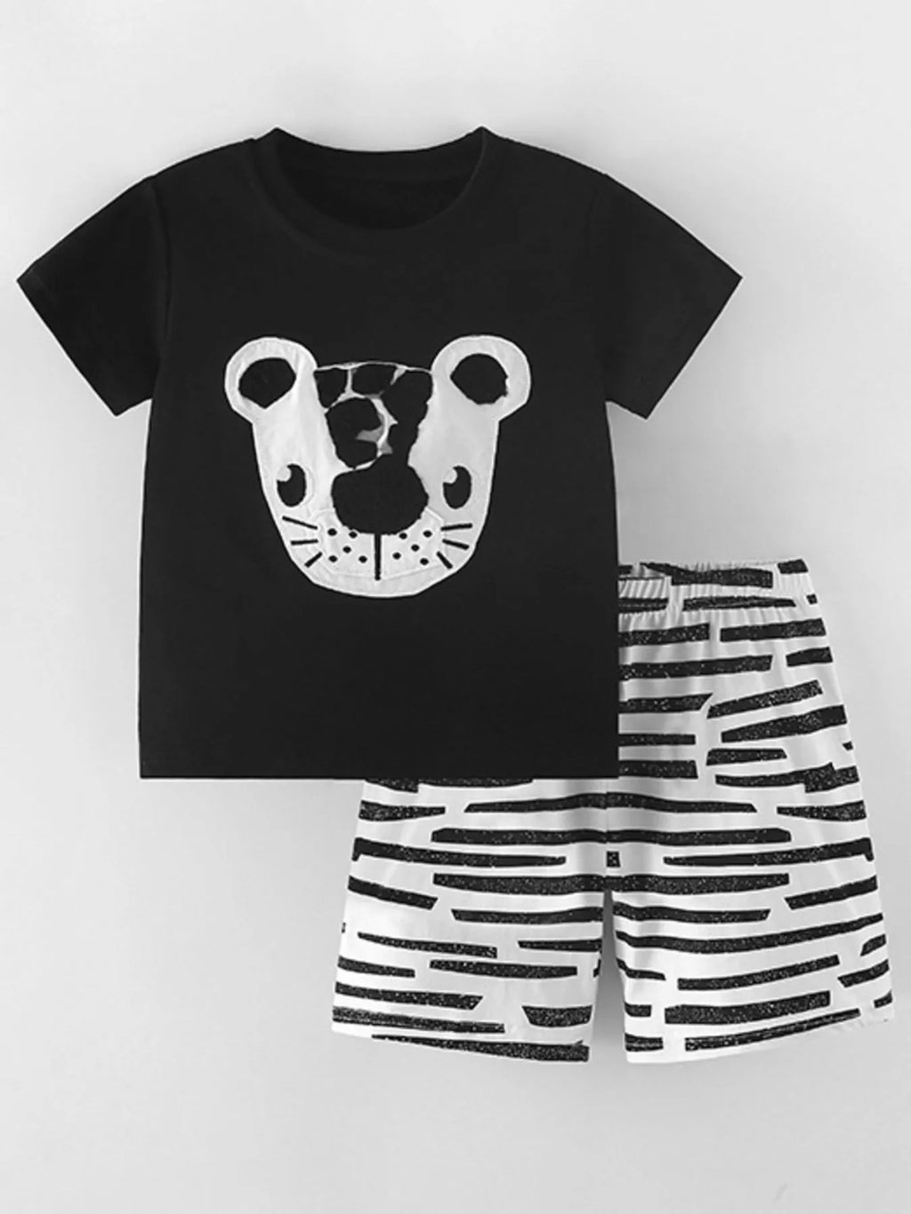 Children's Cute Cartoon Bear Applique Short Sleeve Tee and Striped Shorts Set