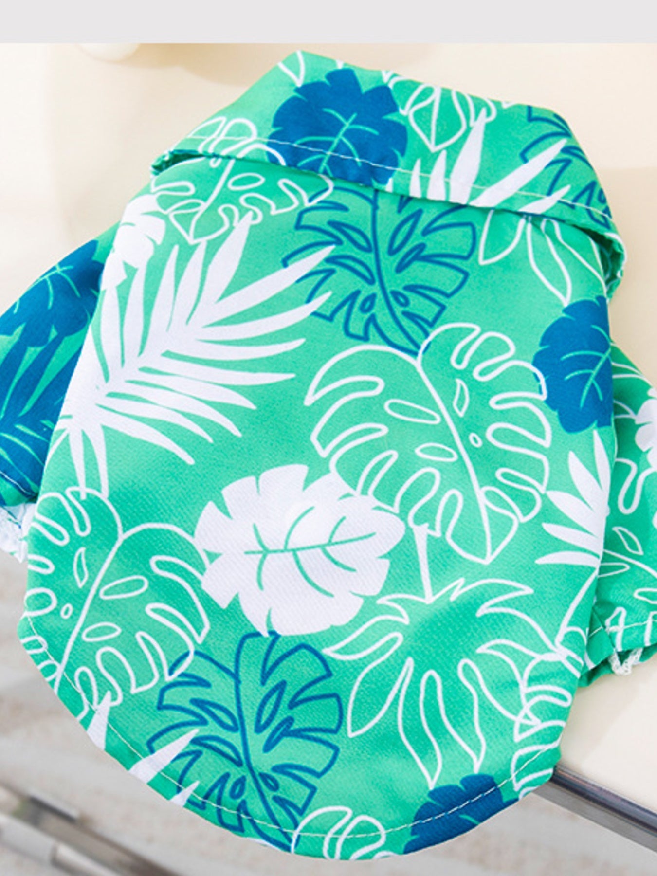 Lightweight Pet Top