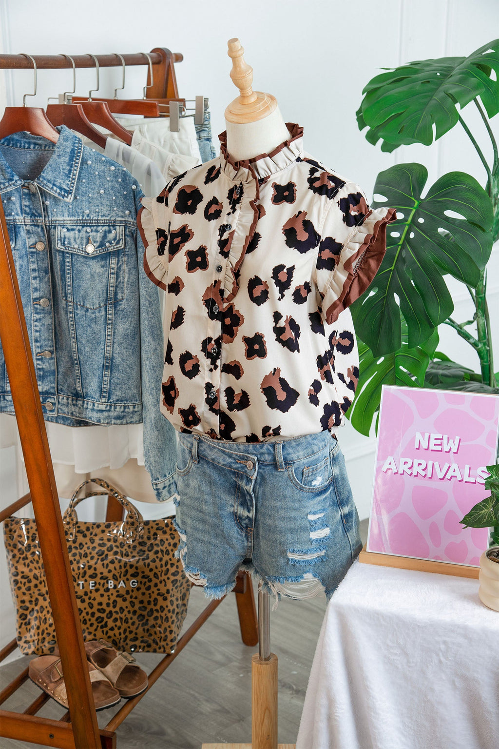 Khaki Leopard Printed Ruffle Sleeve Summer Blouse