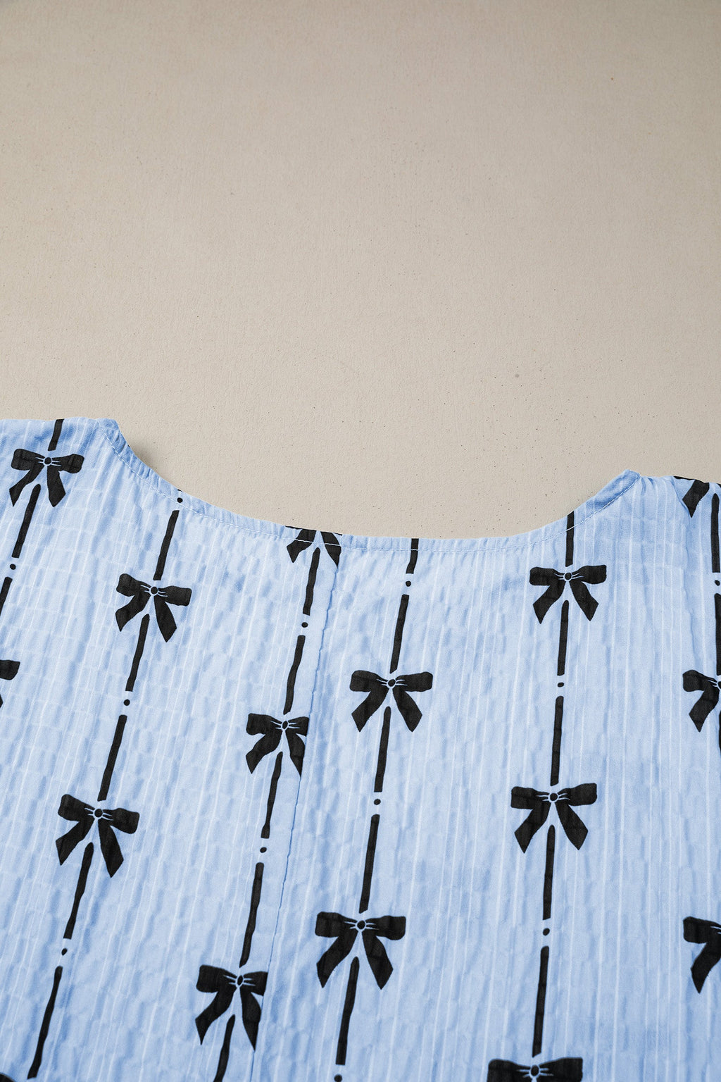 Beau Blue Bow Print Puff Short Sleeve Top