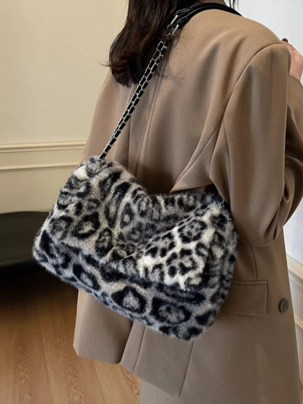 Leopard Plush Shoulder Bag