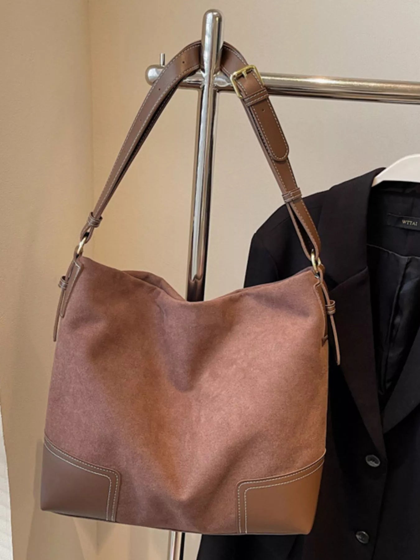 Adjustable Strap Shoulder Bag