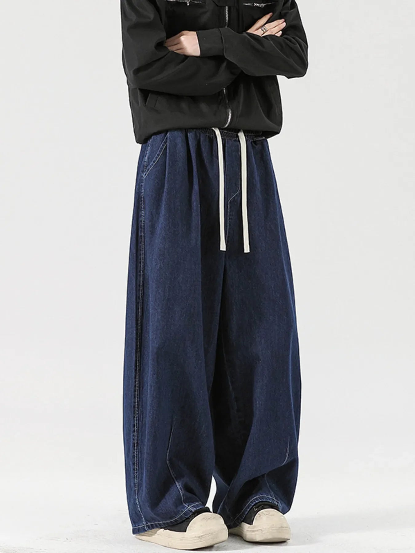 Men's Wide Leg Drawstring Jeans