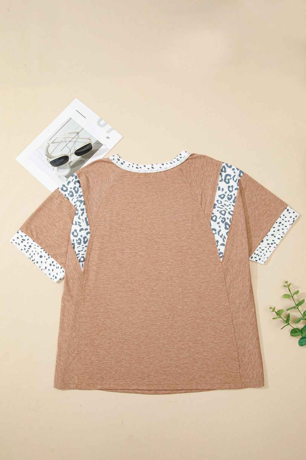 Chestnut Animal Color Block Patchwork Plus Size Tee