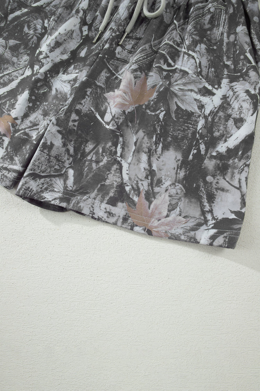 Gray Abstract Maple Leaf Printed Tie Elastic Waist Shorts