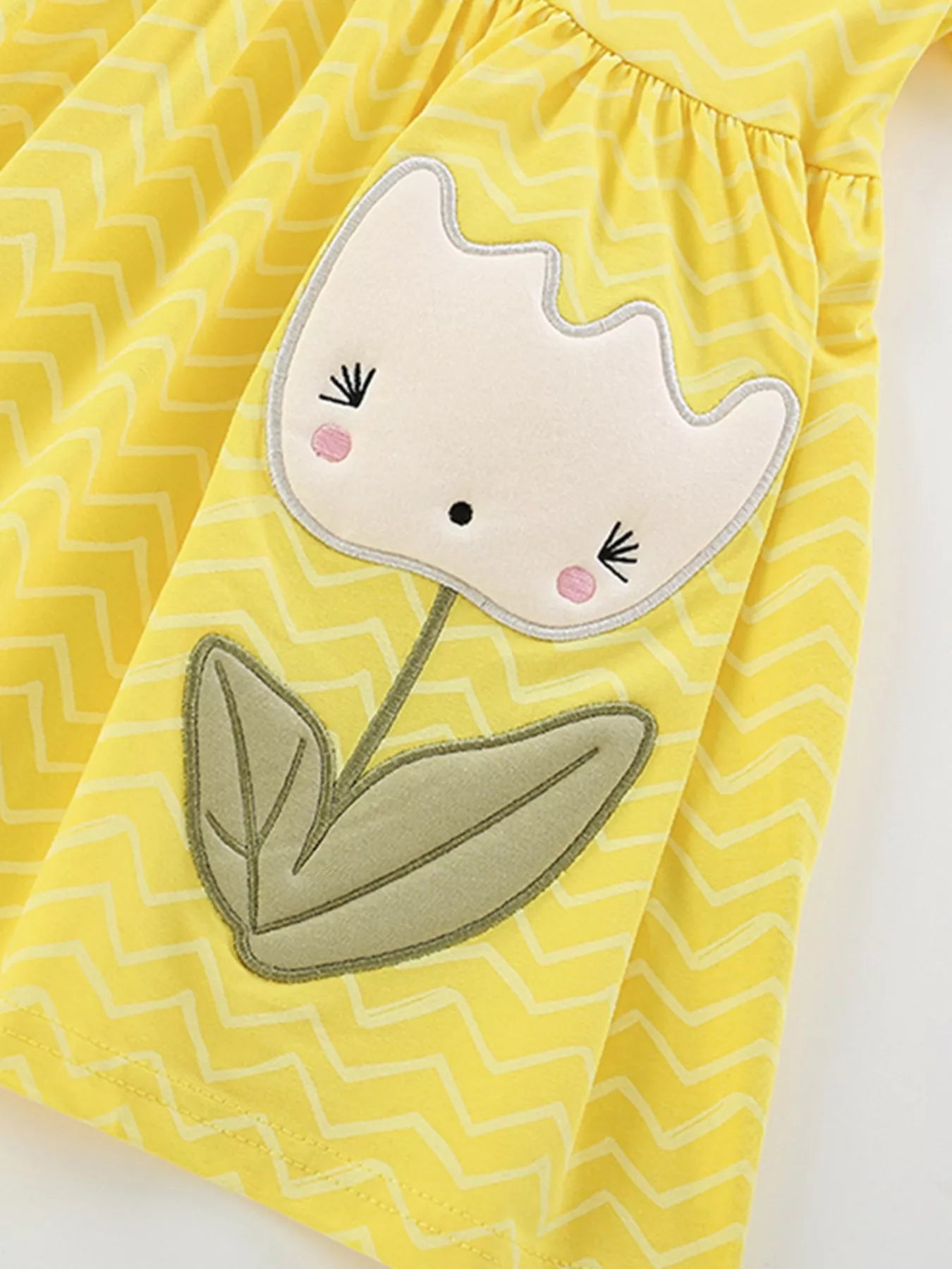 Children's Cute Cartoon Flower Applique Wave Striped Dress