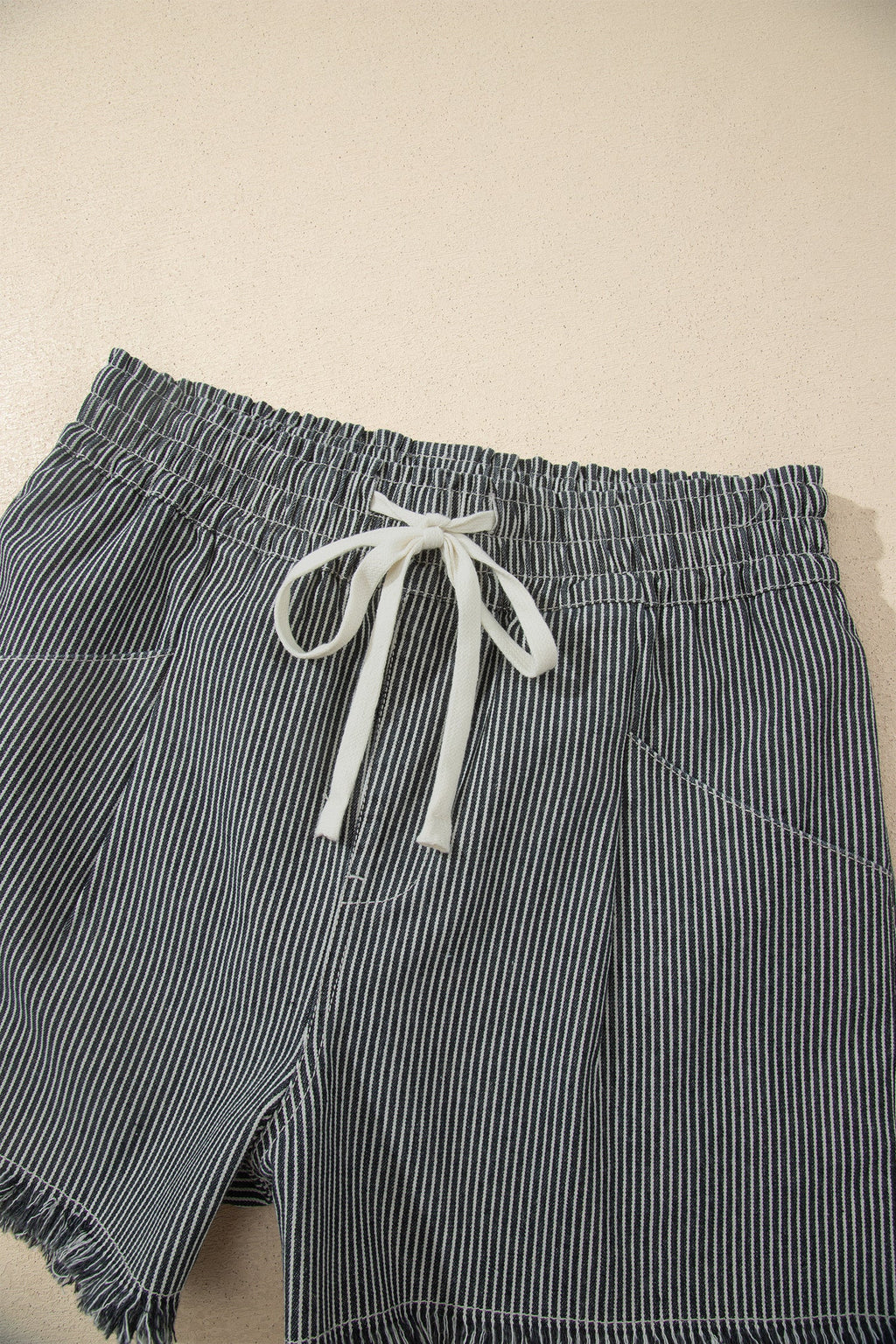 Black Stripe Raw Edge Drawstring Elastic Waist Casual Denim Shorts