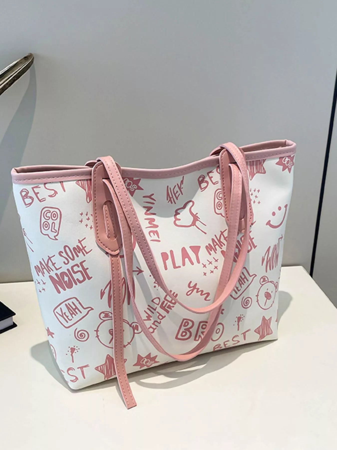 Graffiti Print Casual Tote Bag