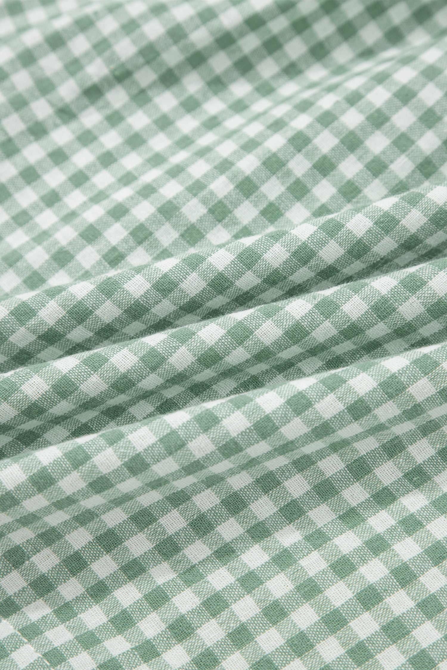 Green Contrast Trim Plaid Print Plus Size Shorts