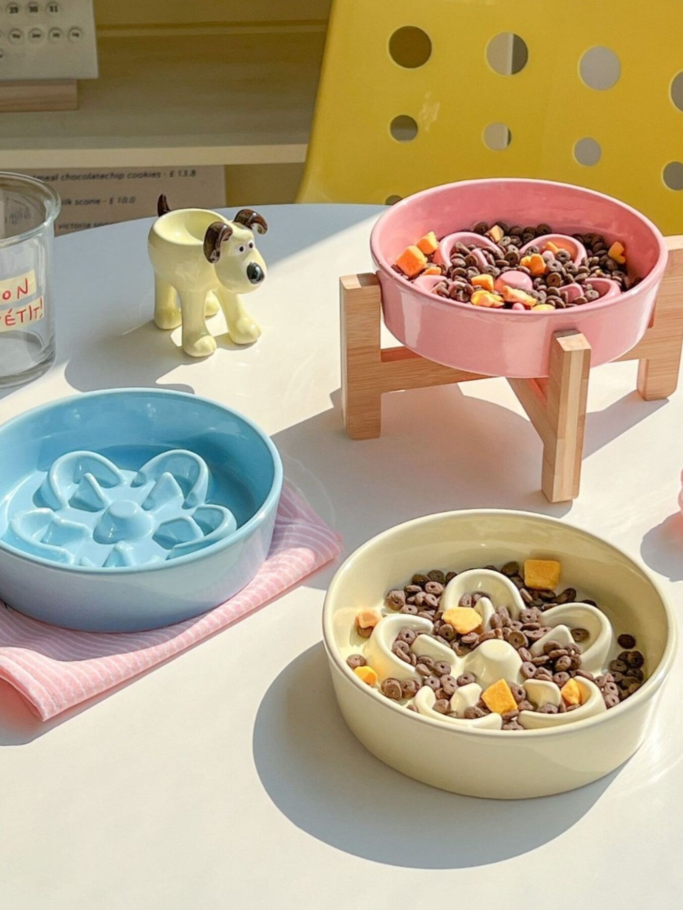 Flower-Shaped Slow Feeder Pet Bowl