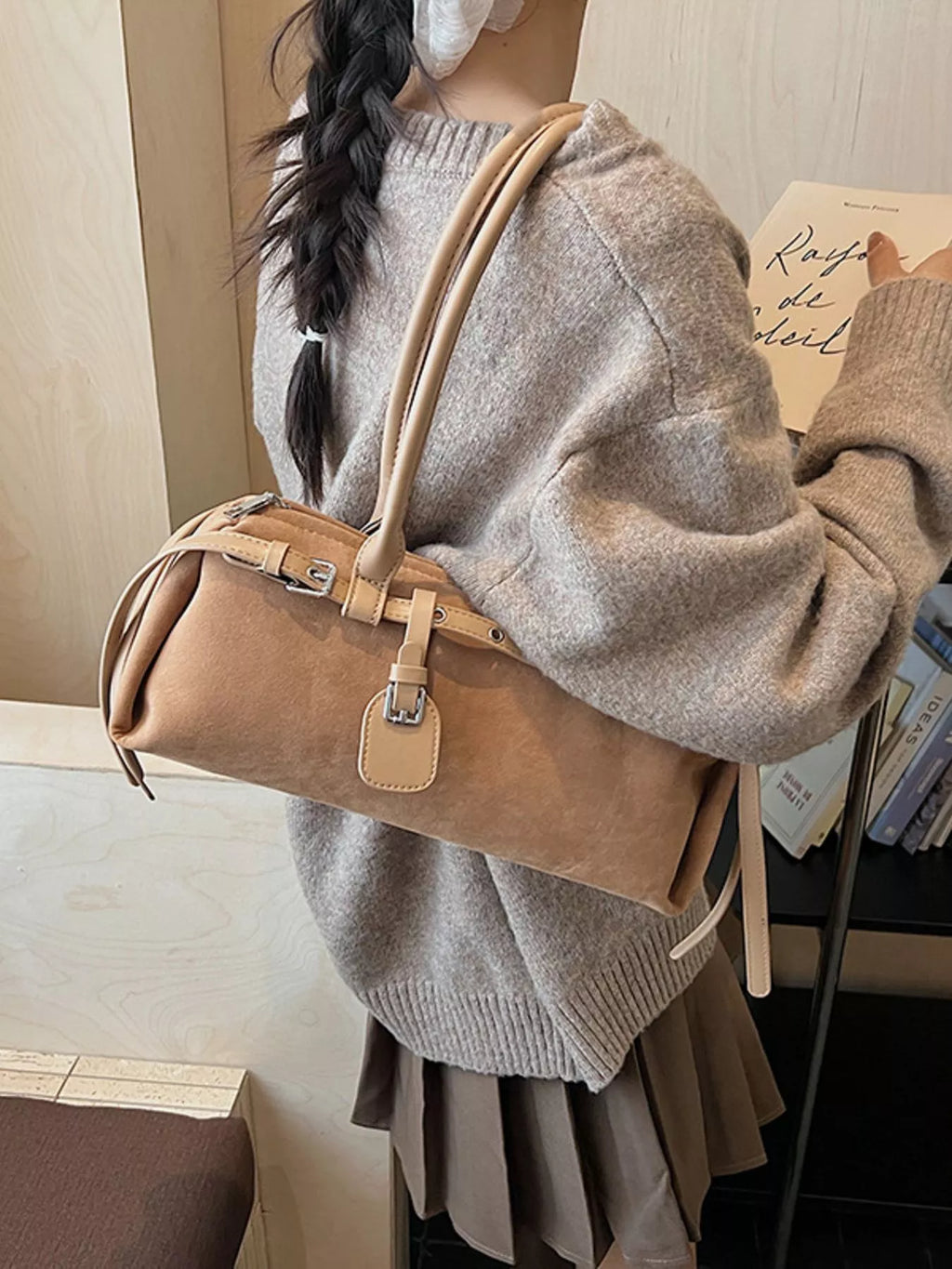 Buckle Decor Shoulder Bag