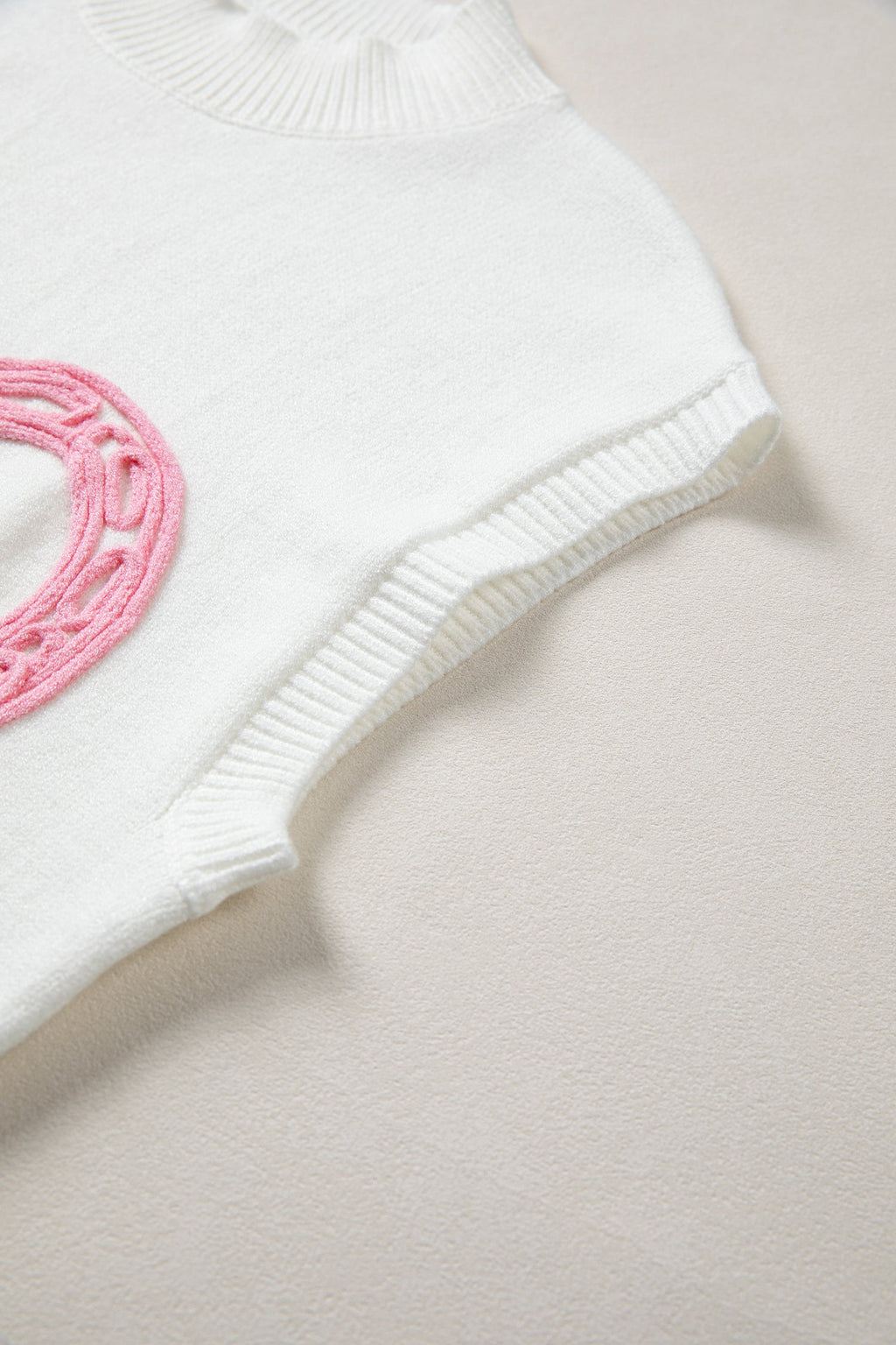 White Corded Horseshoes Ribbed Trim Mock Neck Short Sleeve Sweater