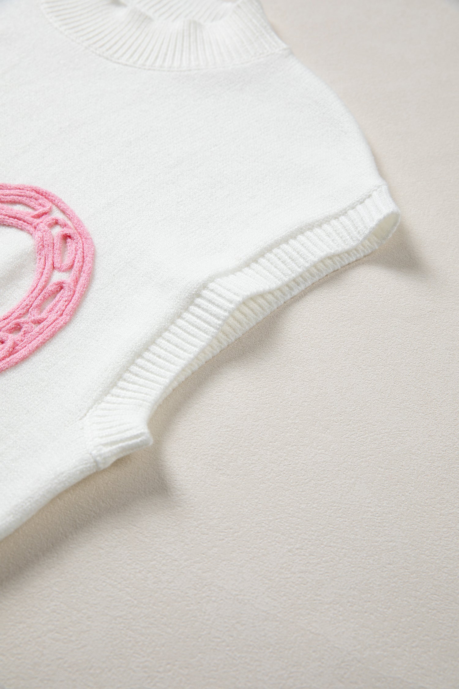 White Corded Horseshoes Ribbed Trim Mock Neck Short Sleeve Sweater