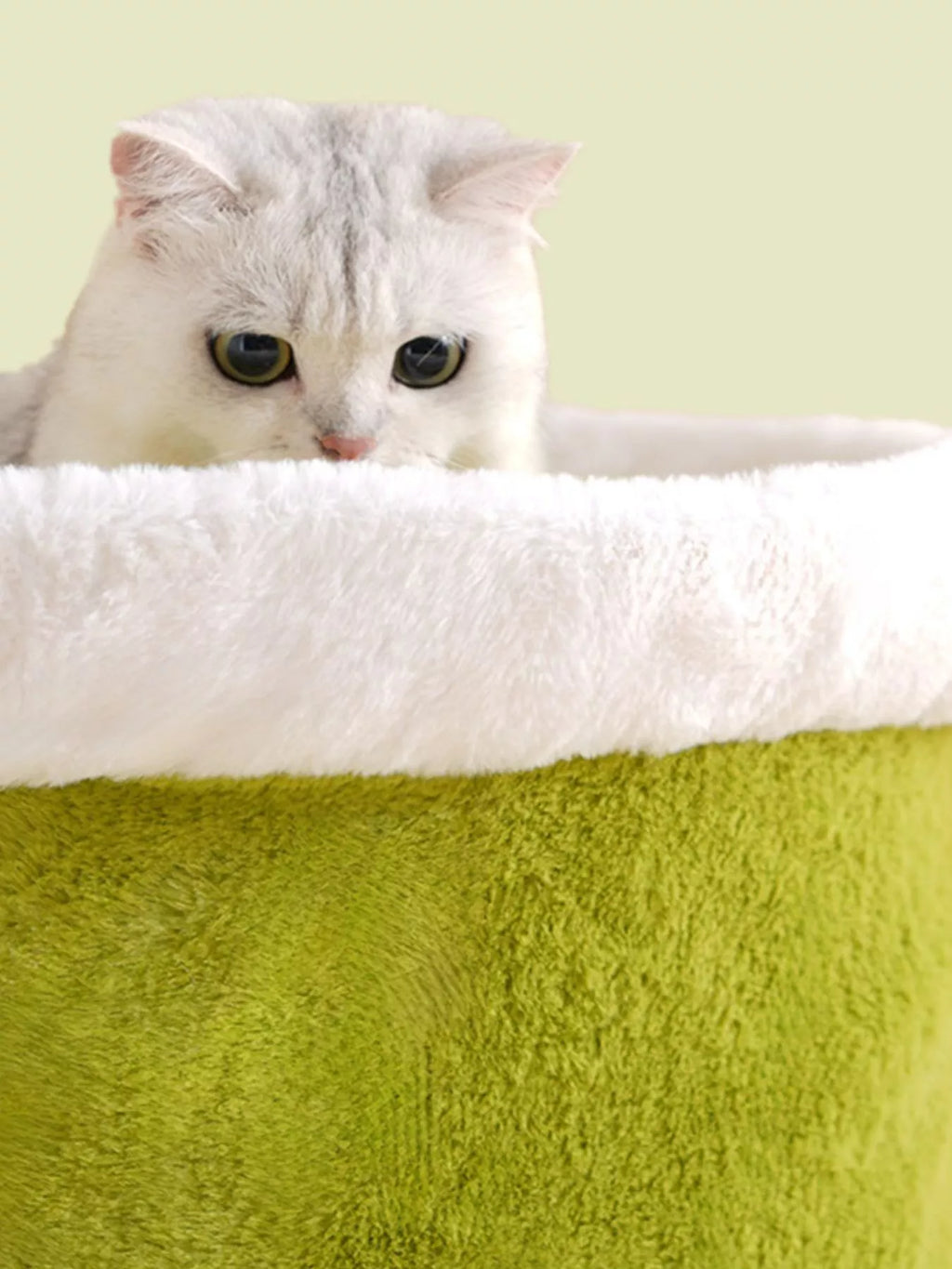 Cozy Warm Round Covered Semi-Enclosed Pet Nest