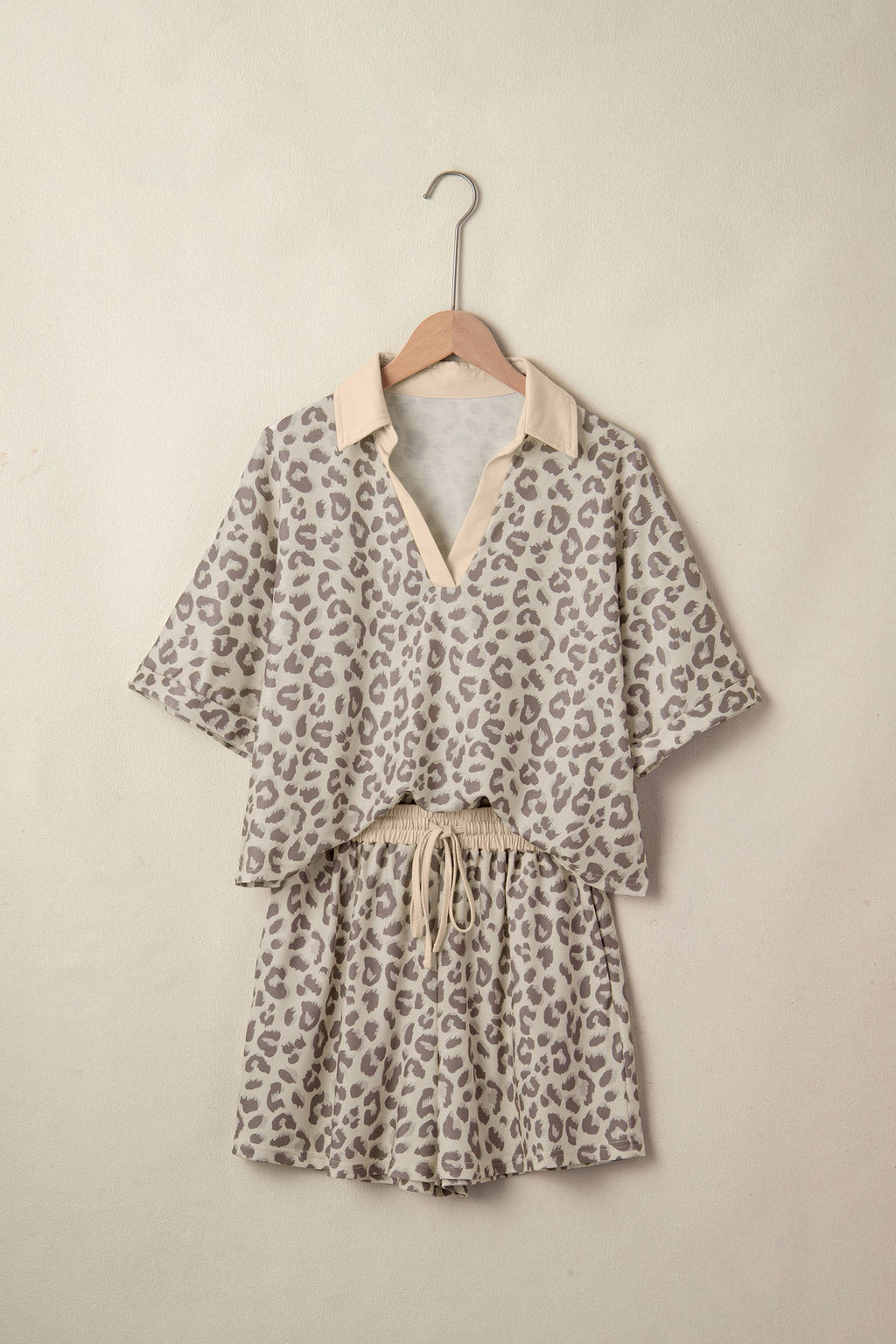 Khaki V Neck Collar Leopard Printed 2pcs Short Set