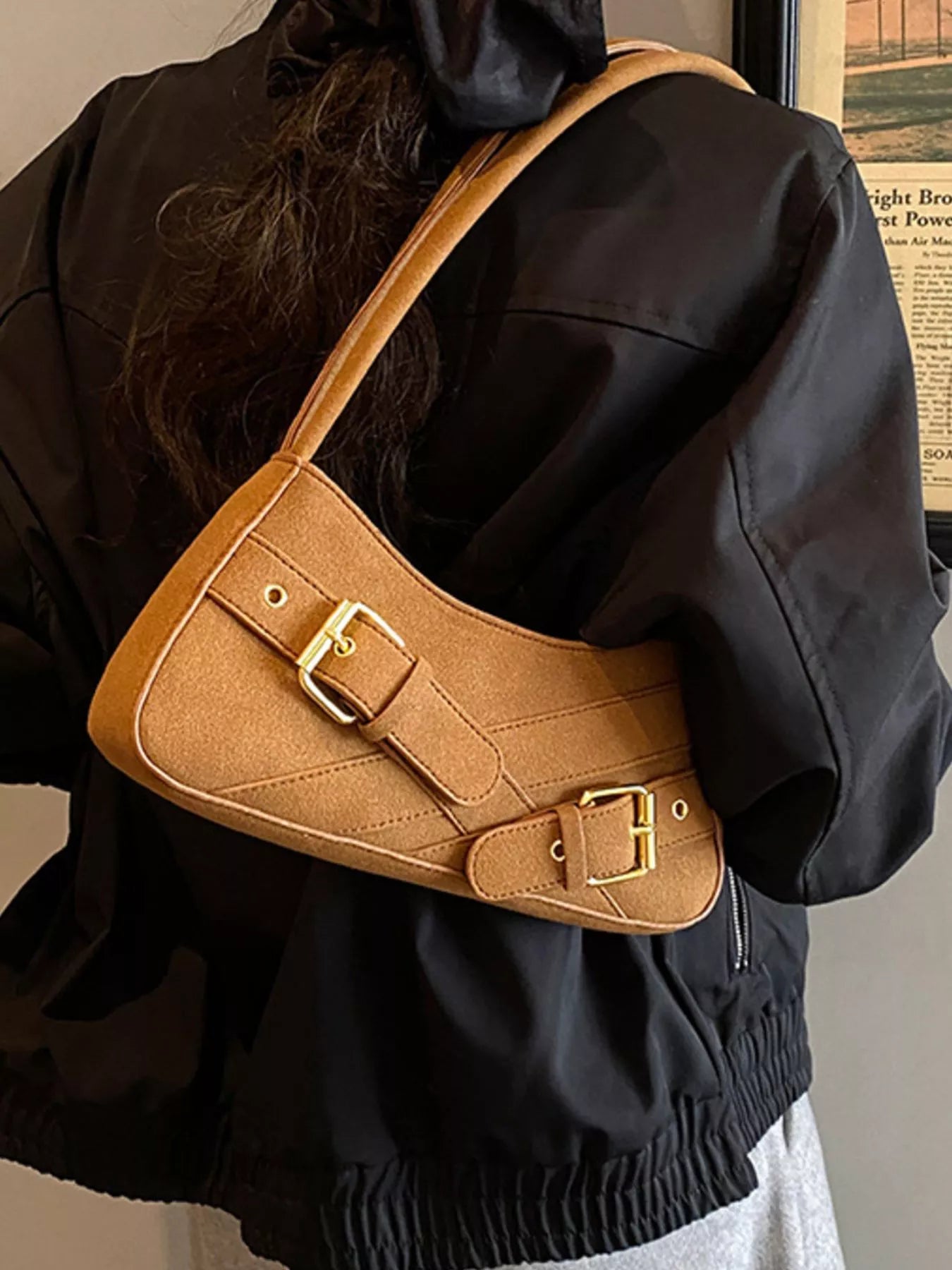 Buckle Decor Shoulder Bag