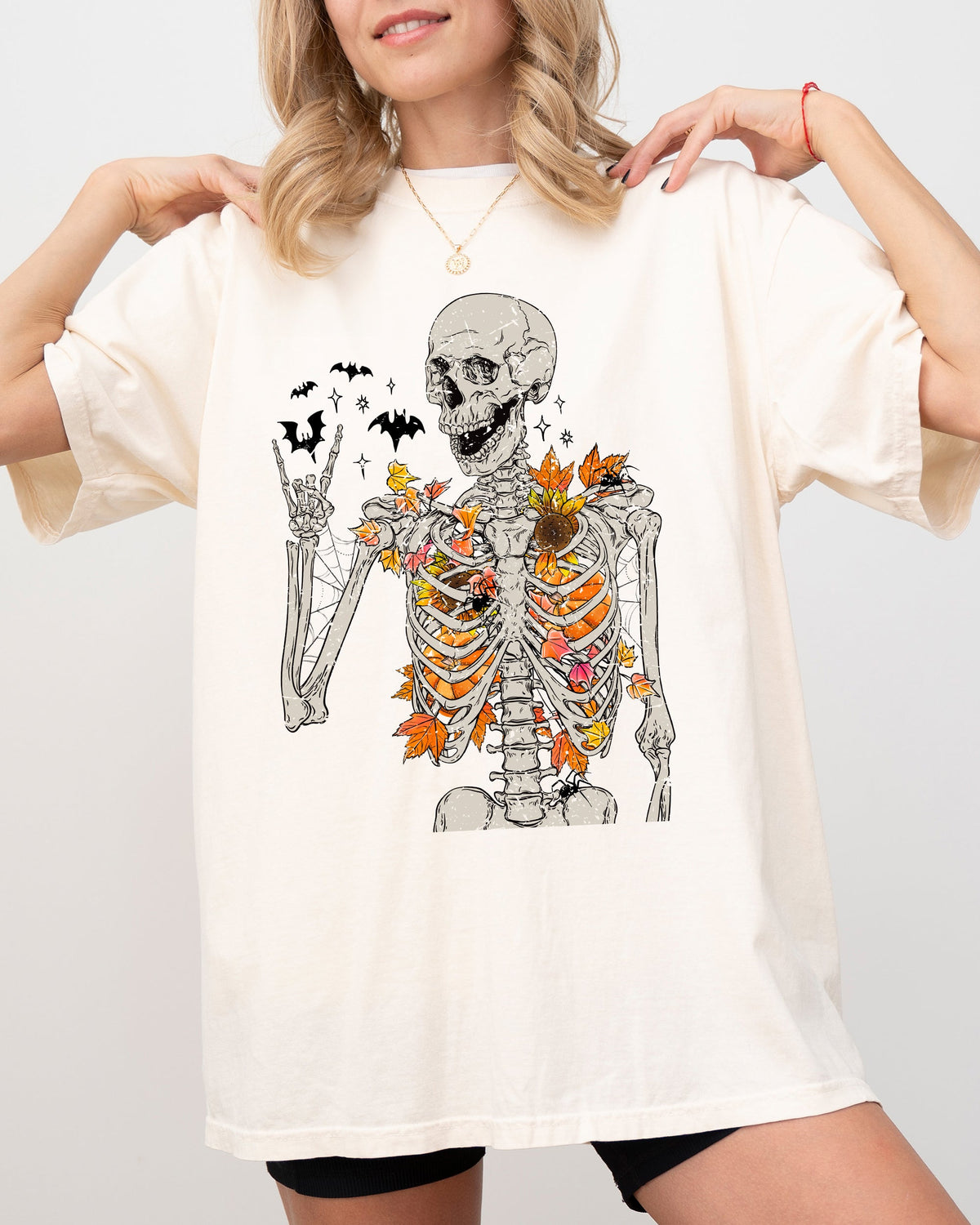 Autumn Skeleton Funny Bats Halloween Fall Night Sky Spooky Vintage Aesthetic Comfort Colors Tee