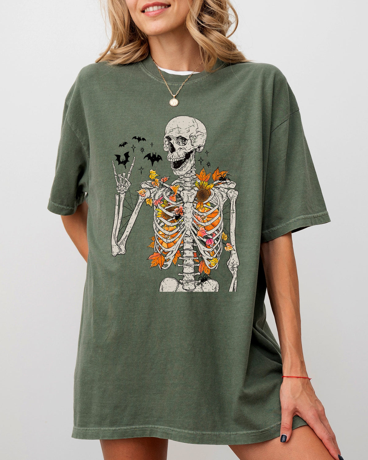 Autumn Skeleton Funny Bats Halloween Fall Night Sky Spooky Vintage Aesthetic Comfort Colors Tee