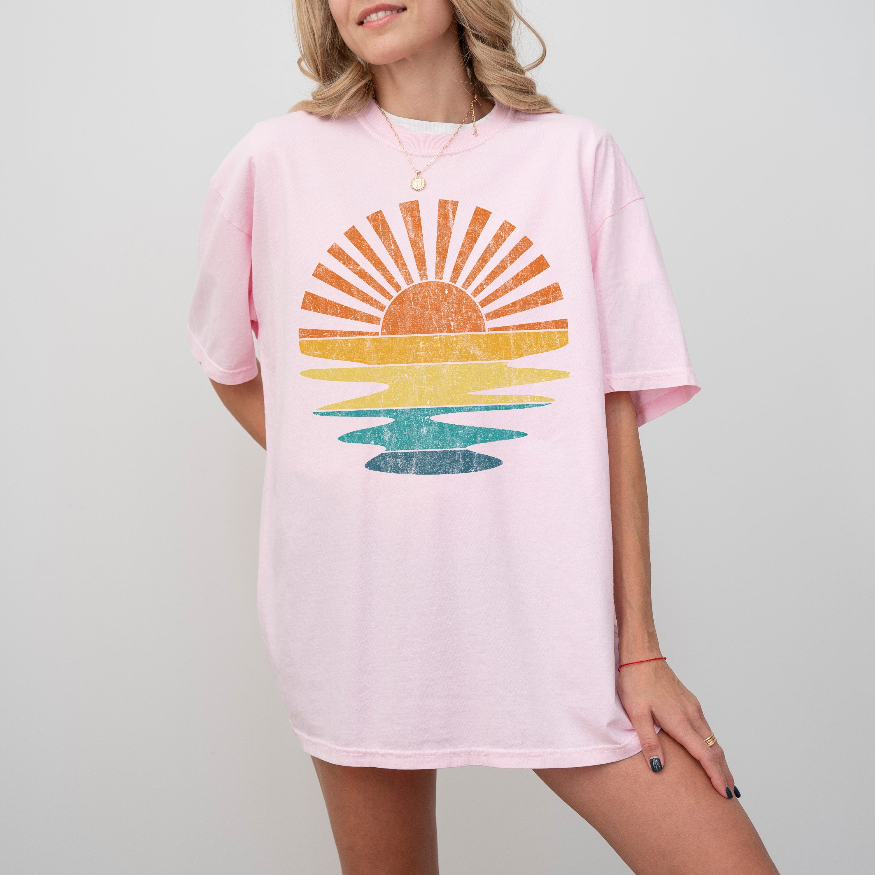 Colorful Beach Sunset, Summer Vibes, California Dreaming, Vacation, Hot Girl Summer Comfort Colors Tee