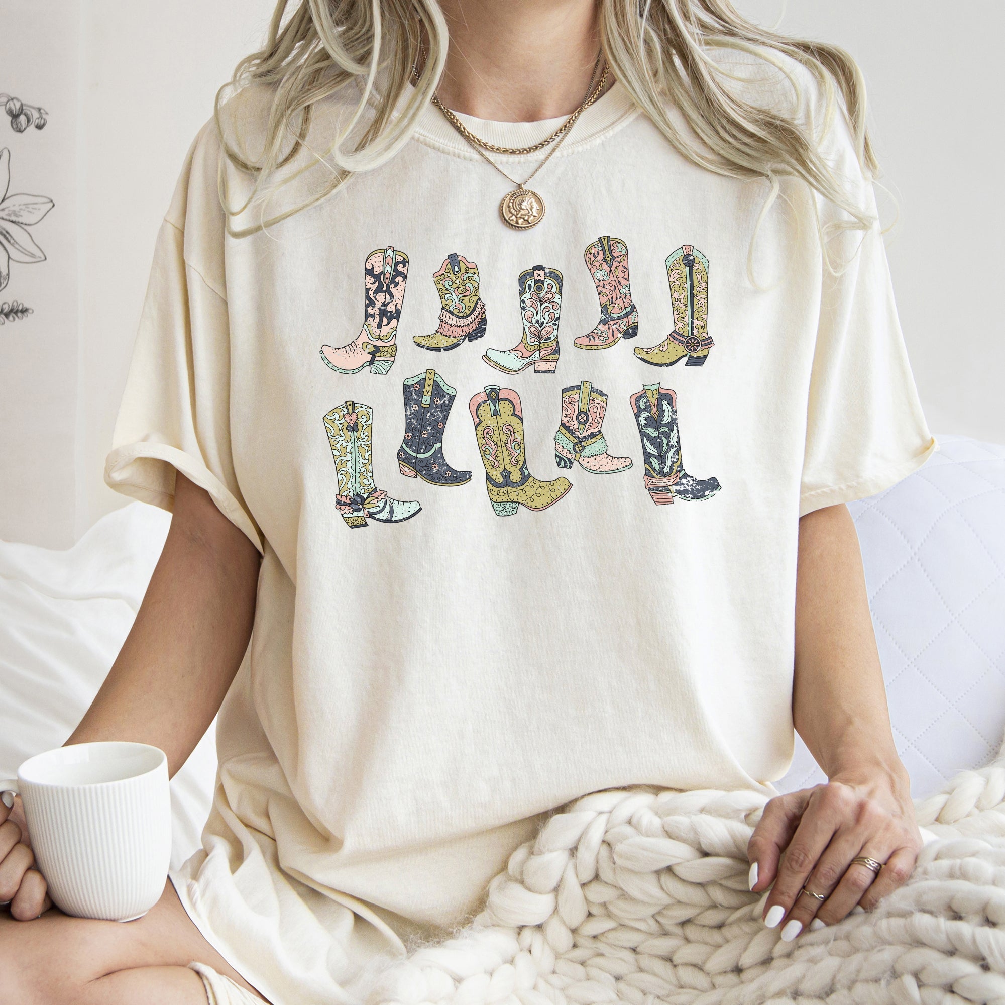 Colorful Cowboy Boots Western Cowgirl Country Style Graphic Vintage Western Comfort Colors Tee