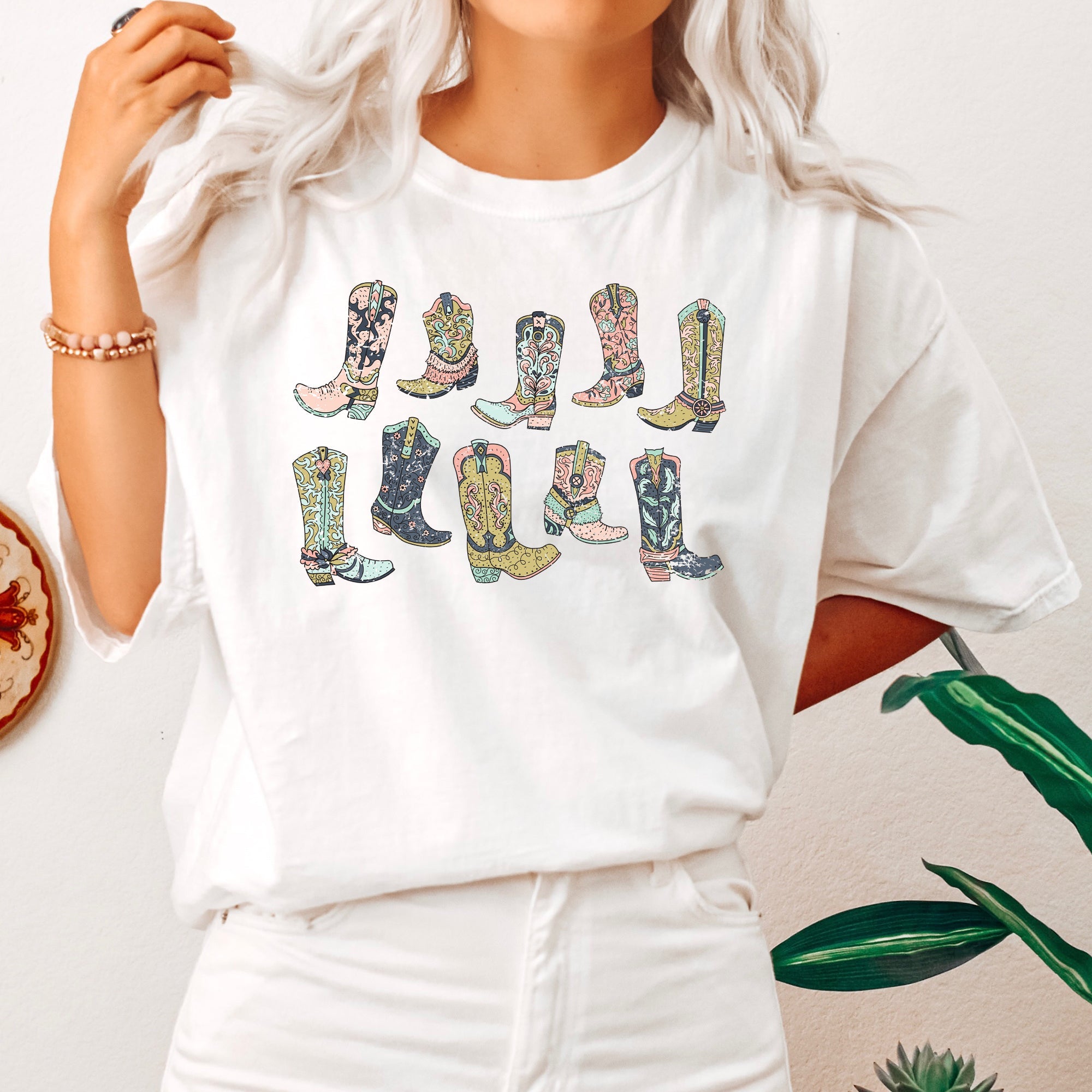 Colorful Cowboy Boots Western Cowgirl Country Style Graphic Vintage Western Comfort Colors Tee