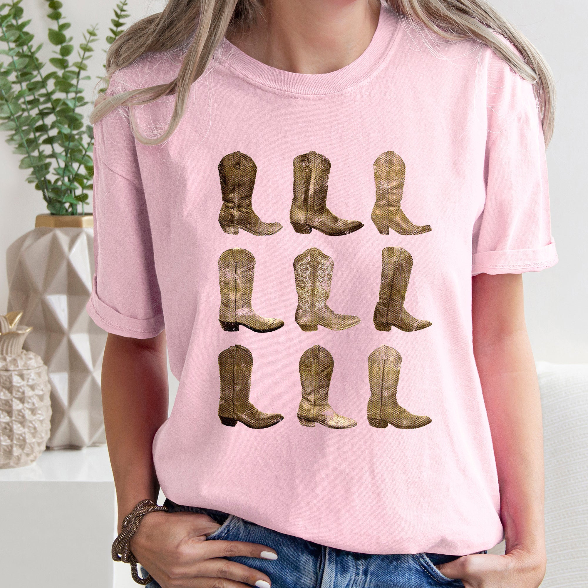Cowboy Boots Western Retro Vintage Country Style Nostalgia Rustic Heritage Comfort Colors Tee
