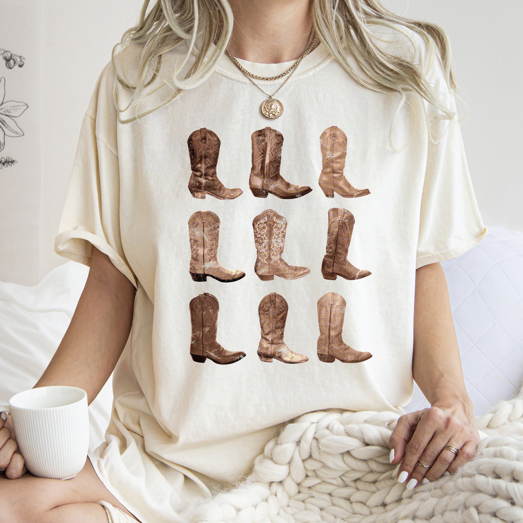 Cowboy Boots Western Retro Vintage Country Style Nostalgia Rustic Heritage Comfort Colors Tee