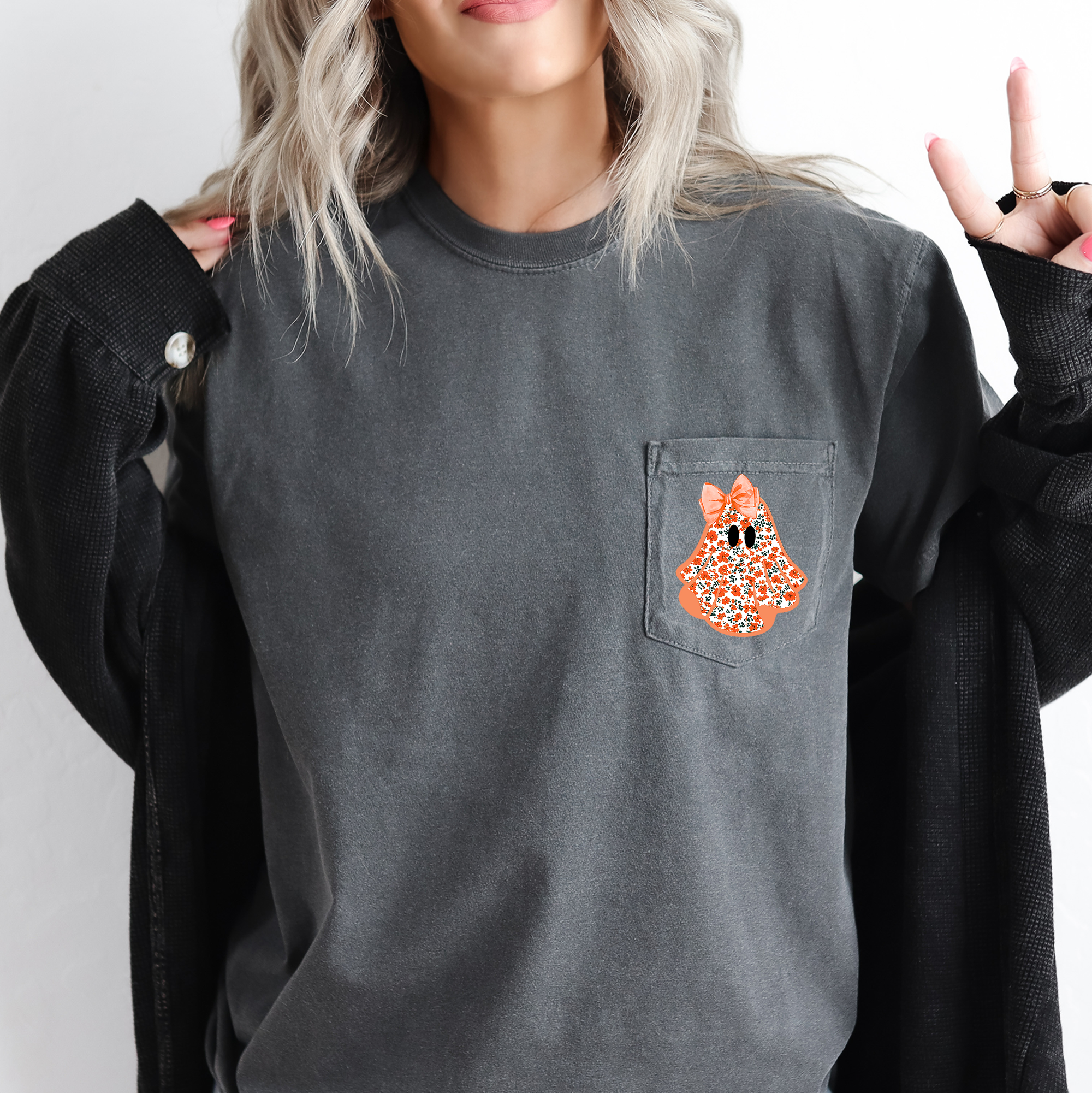 Cute Halloween Ghost Pattern Coquette Vintage Western Rustic Pocket Comfort Colors Tee