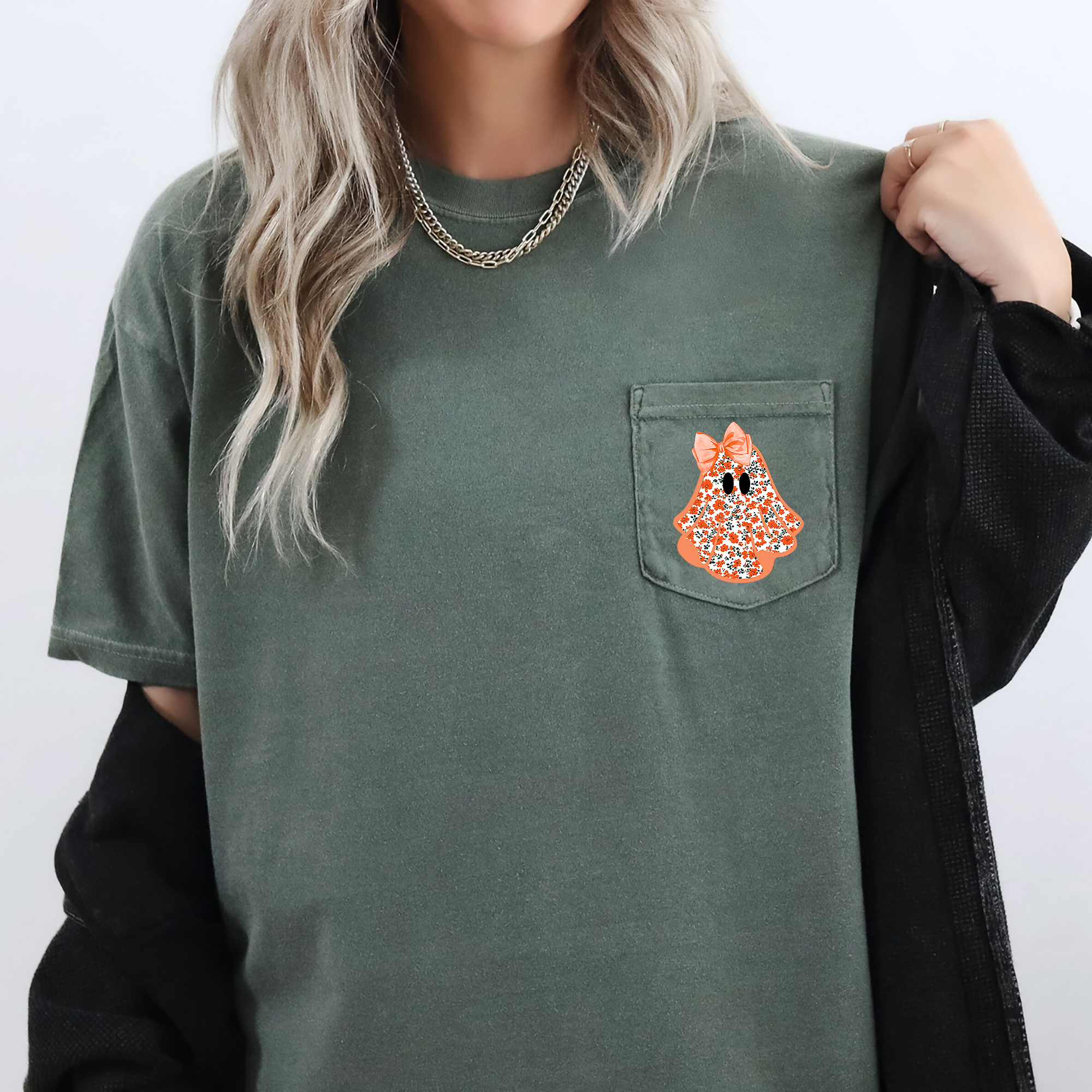 Cute Halloween Ghost Pattern Coquette Vintage Western Rustic Pocket Comfort Colors Tee