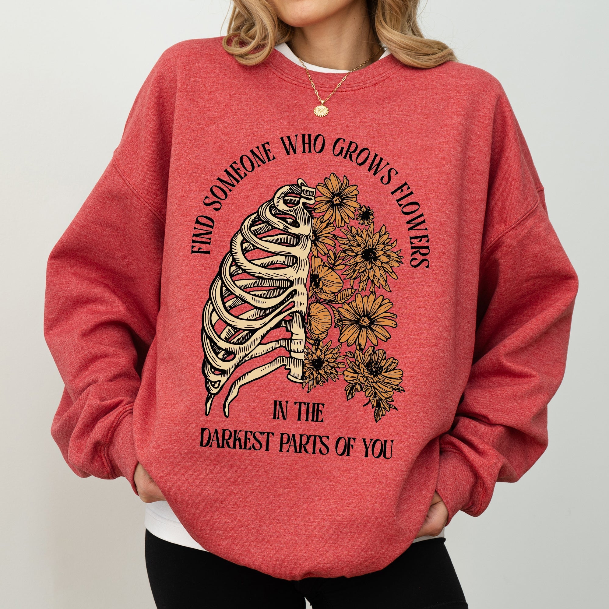 Find Someone Who Grows Flowers Skeleton Cowgirl Floral Western Skeleton Art Design Sweatshirt
