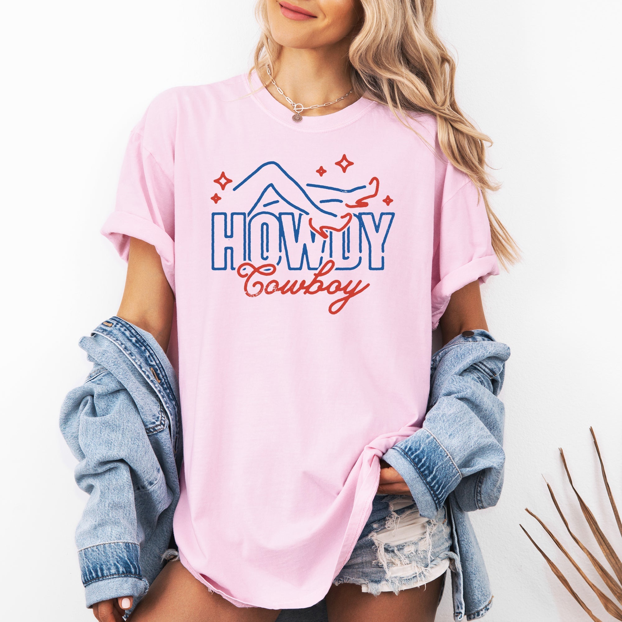 Howdy Cowboy Neon Las Vegas Retro Western Country Vintage Classic Comfort Colors Tee
