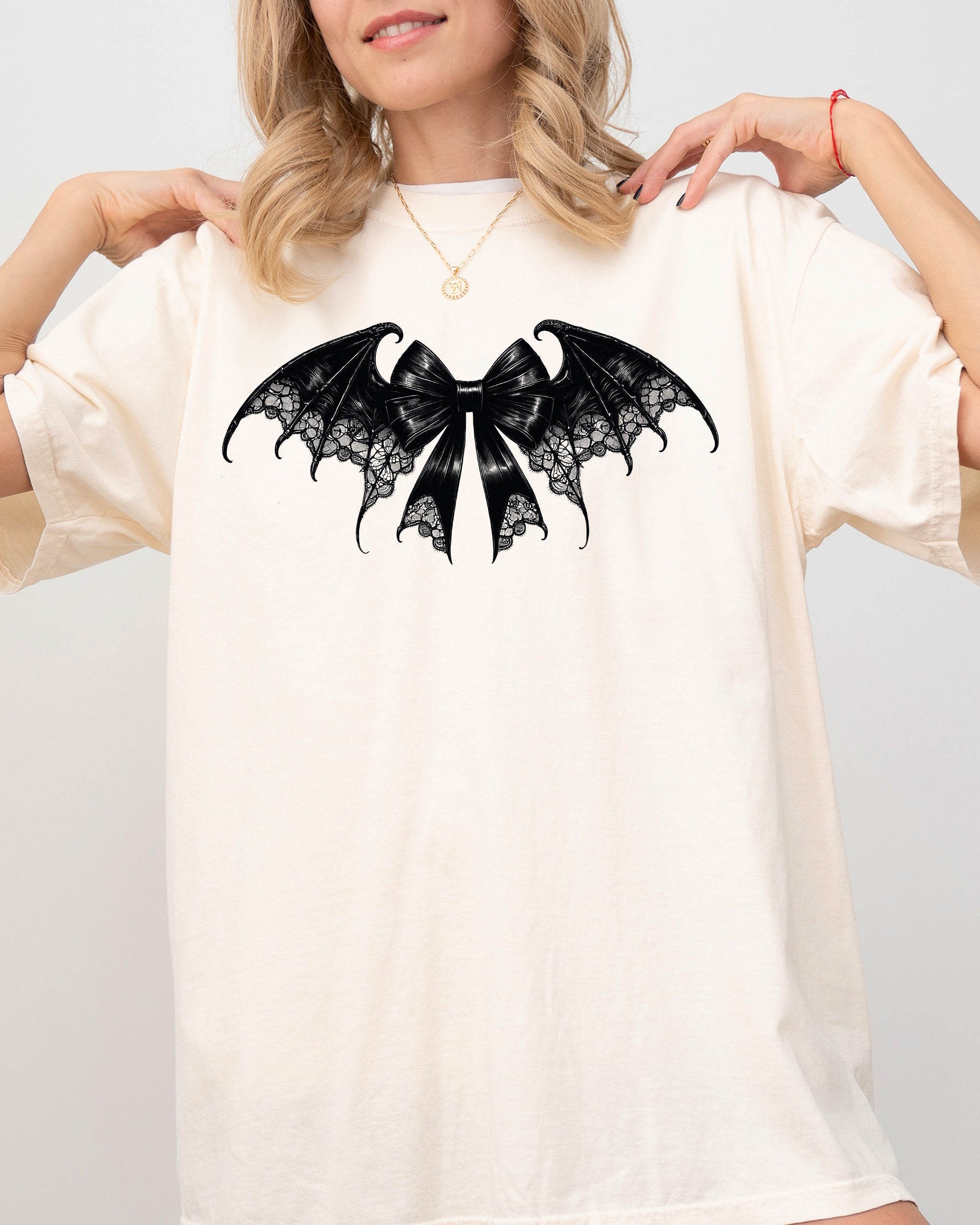 Bat Wings Vintage Ribbon Ghost Western Witch Meme Halloween Costume Comfort Colors Tee