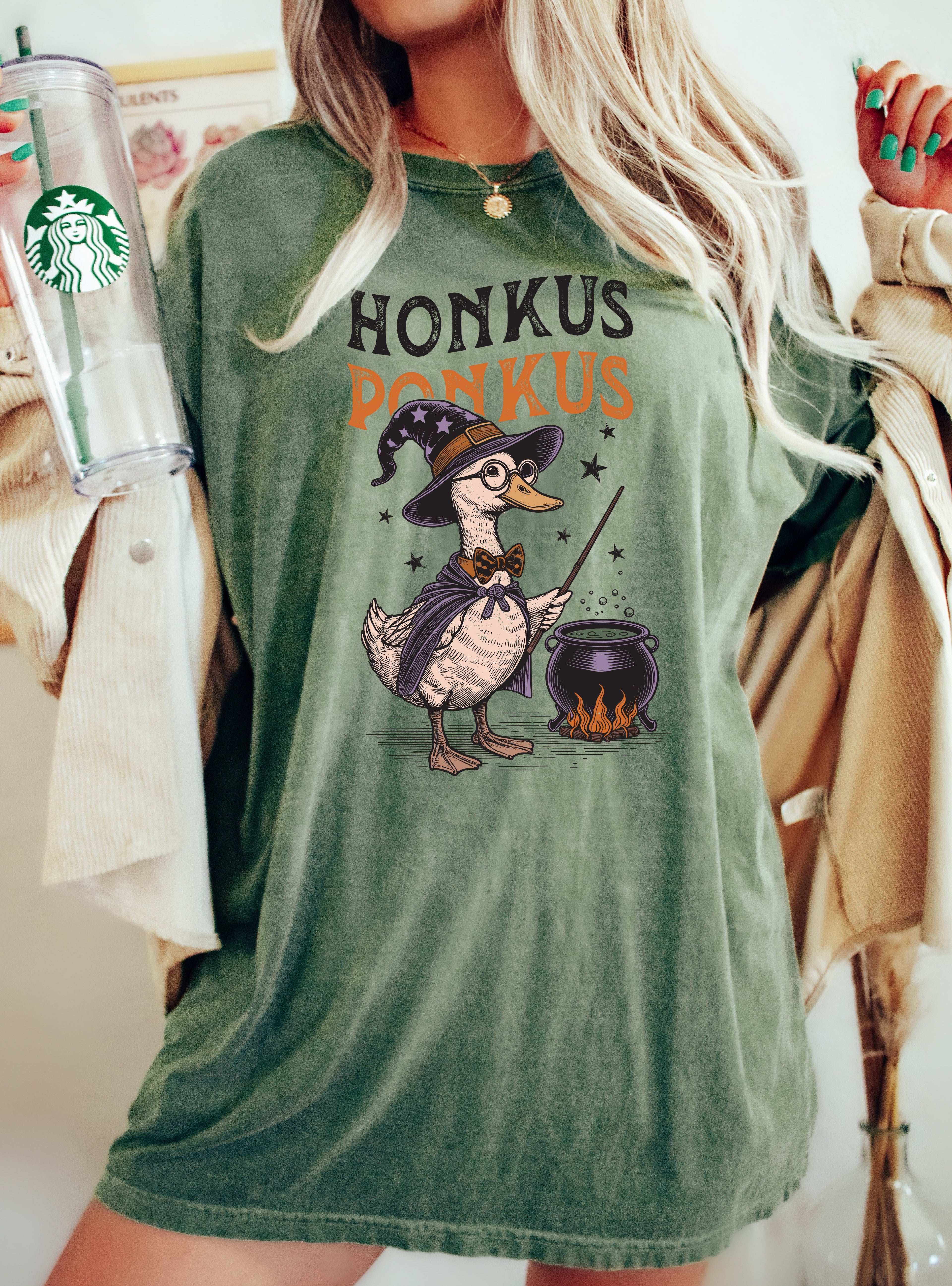 Honkus Poncus Goose Duck Animal Lover Vintage Farm Ghost Western Witch Meme Halloween Costume Comfort Colors Tee
